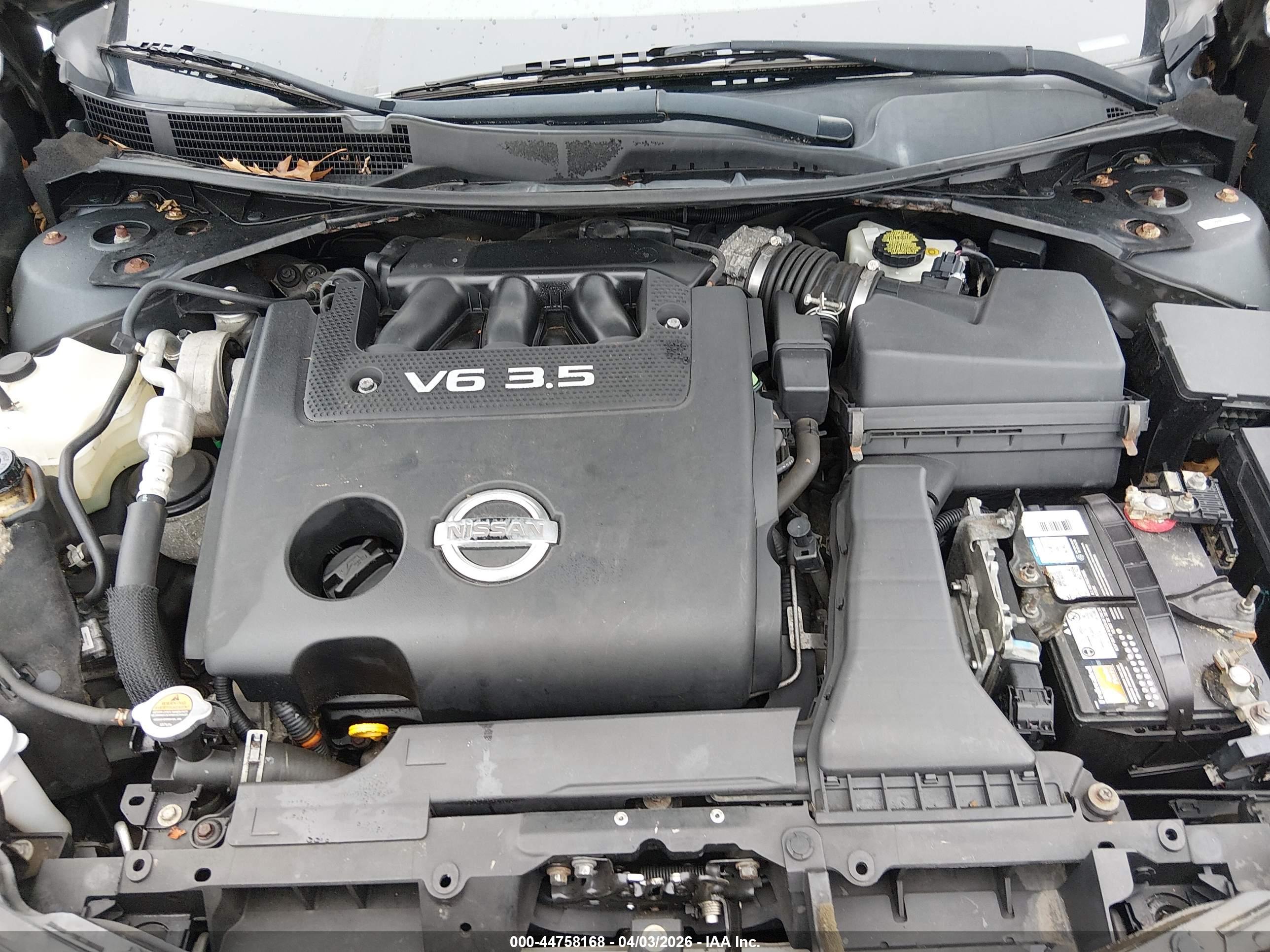 NISSAN ALTIMA image 10
