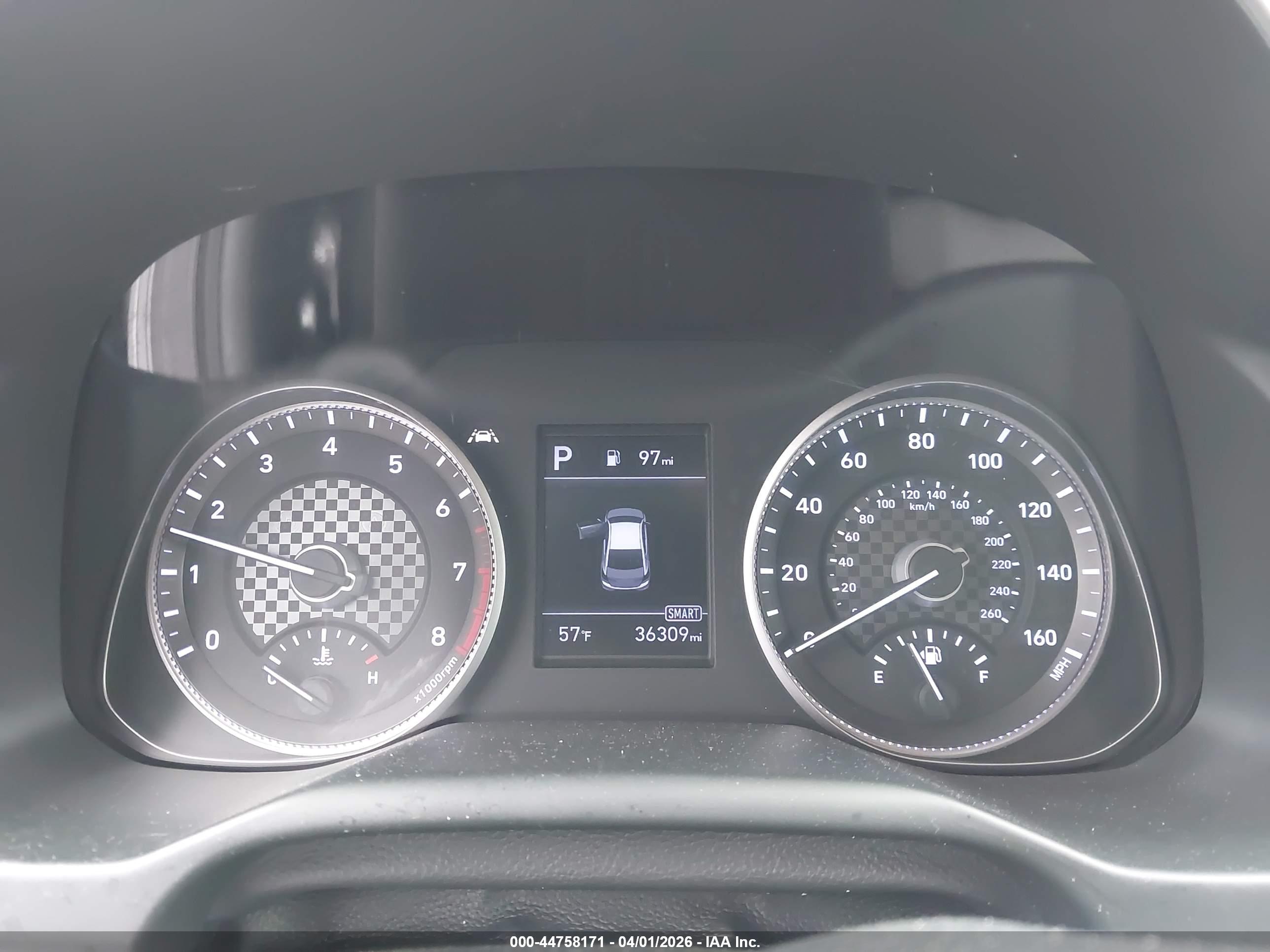 HYUNDAI ELANTRA image 7