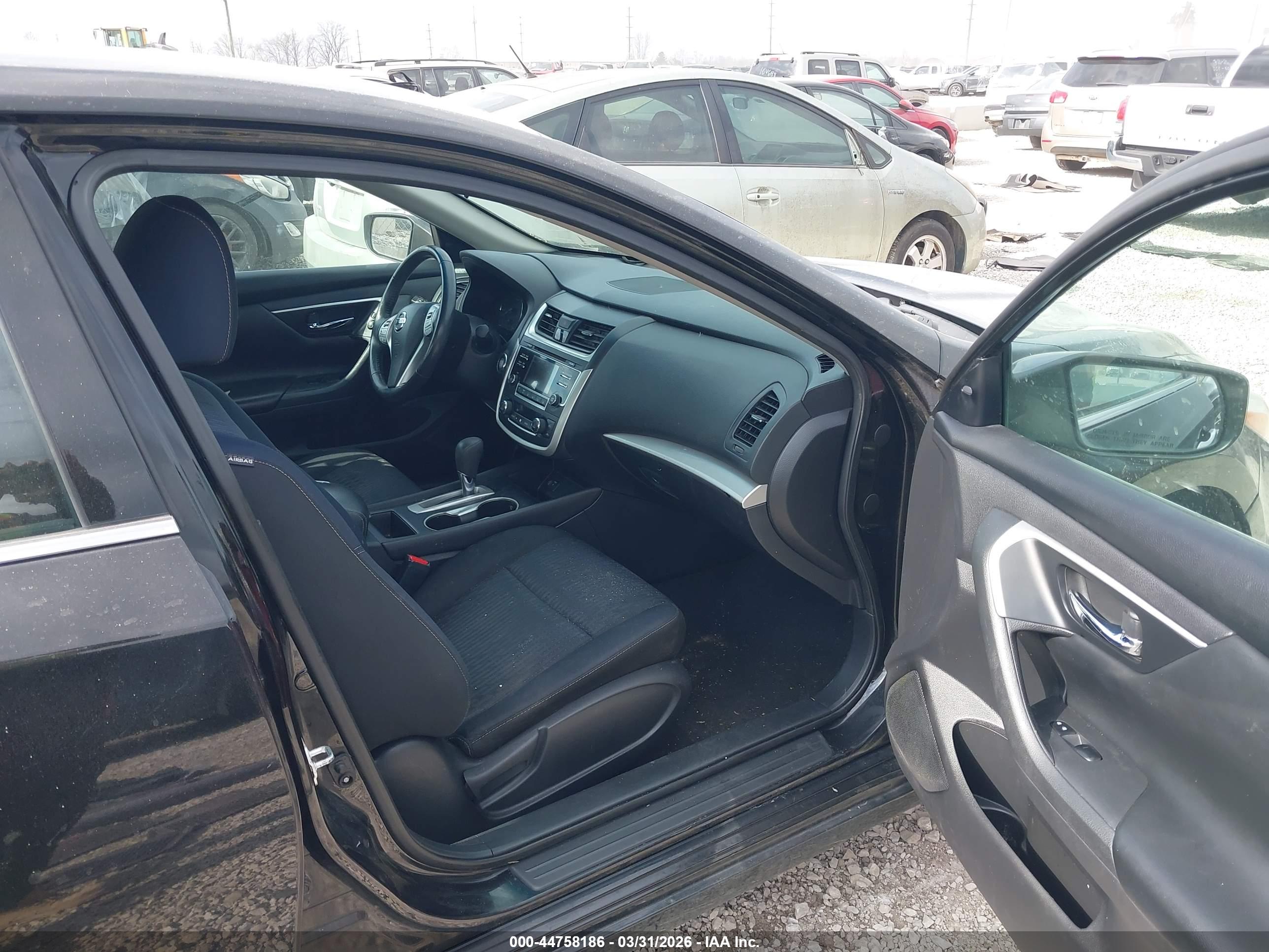 NISSAN ALTIMA image 5