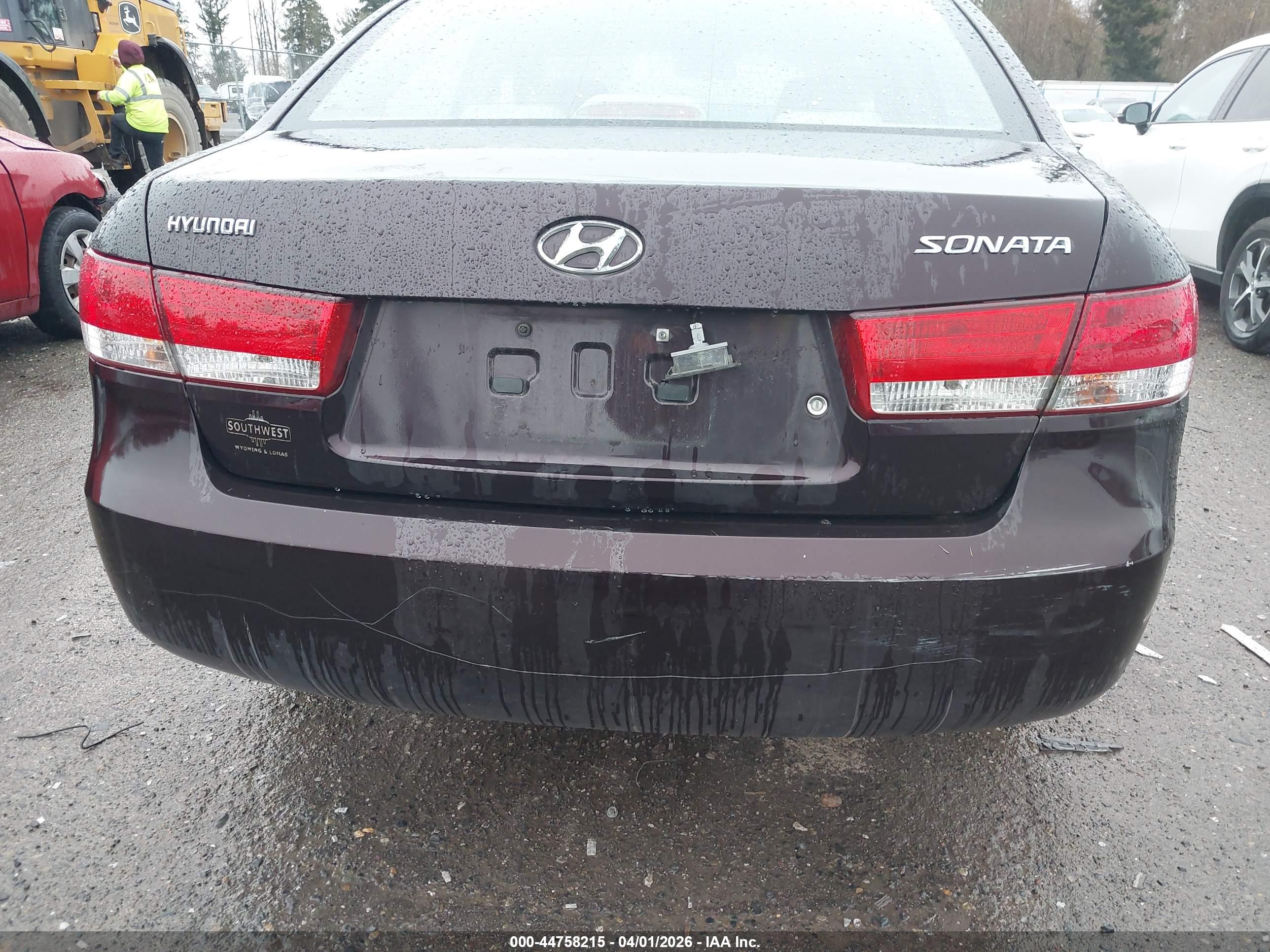 HYUNDAI SONATA image 6
