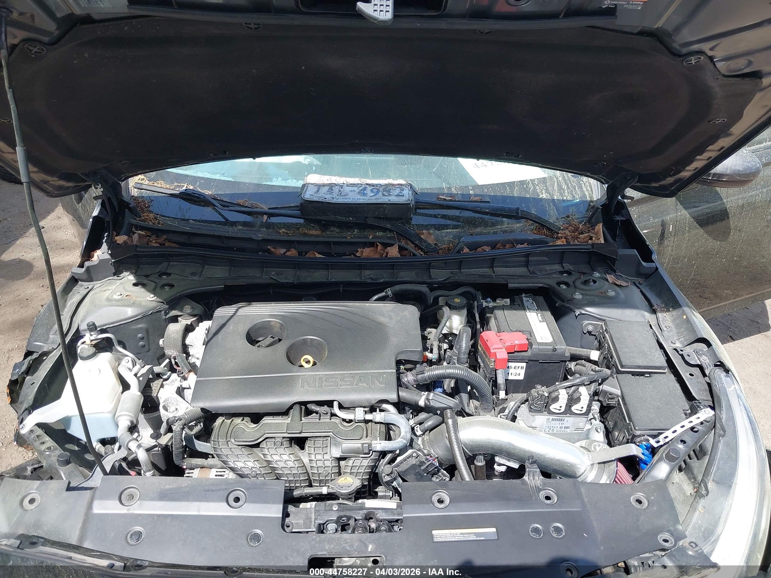 NISSAN ALTIMA image 10