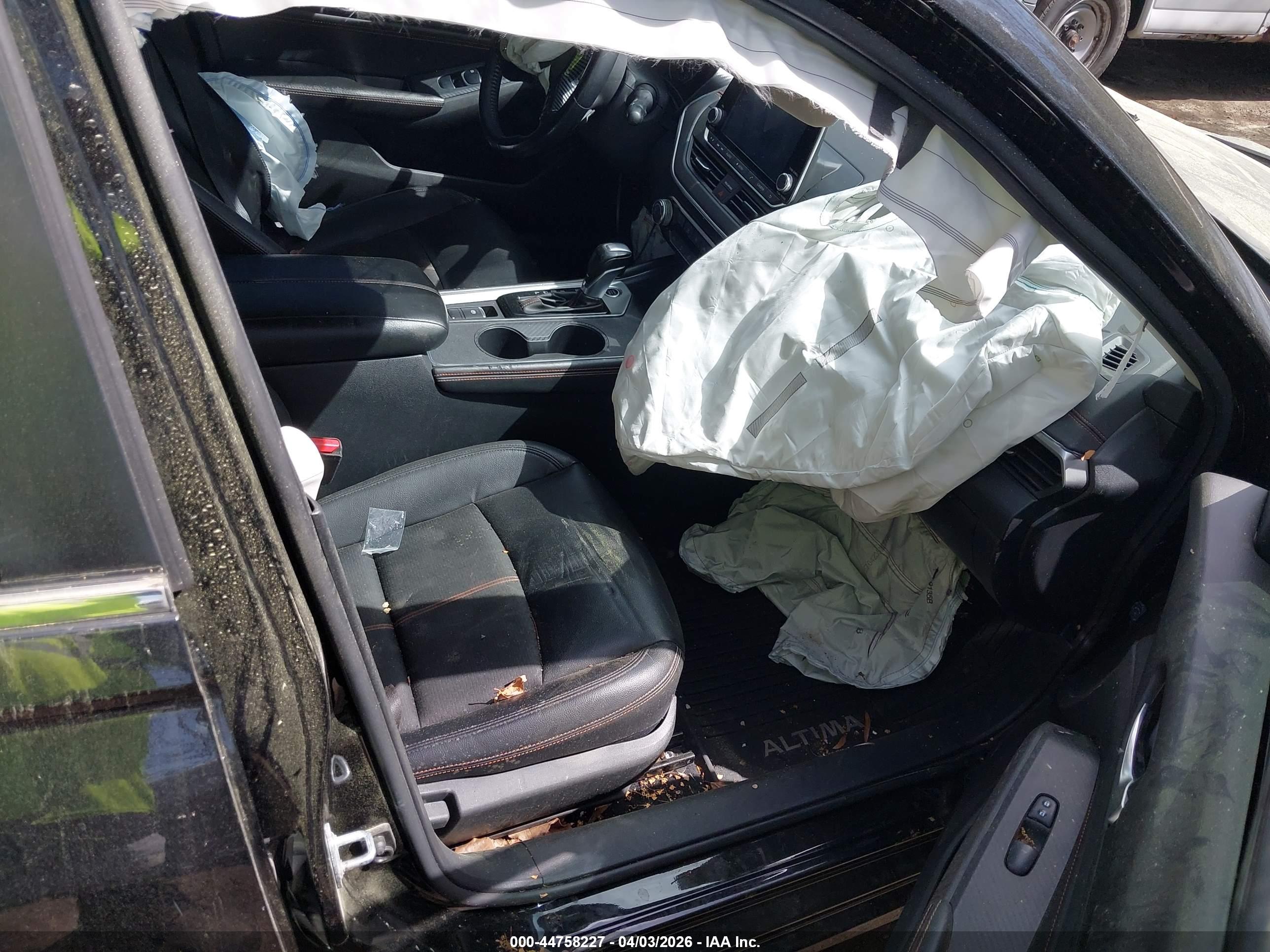 NISSAN ALTIMA image 5