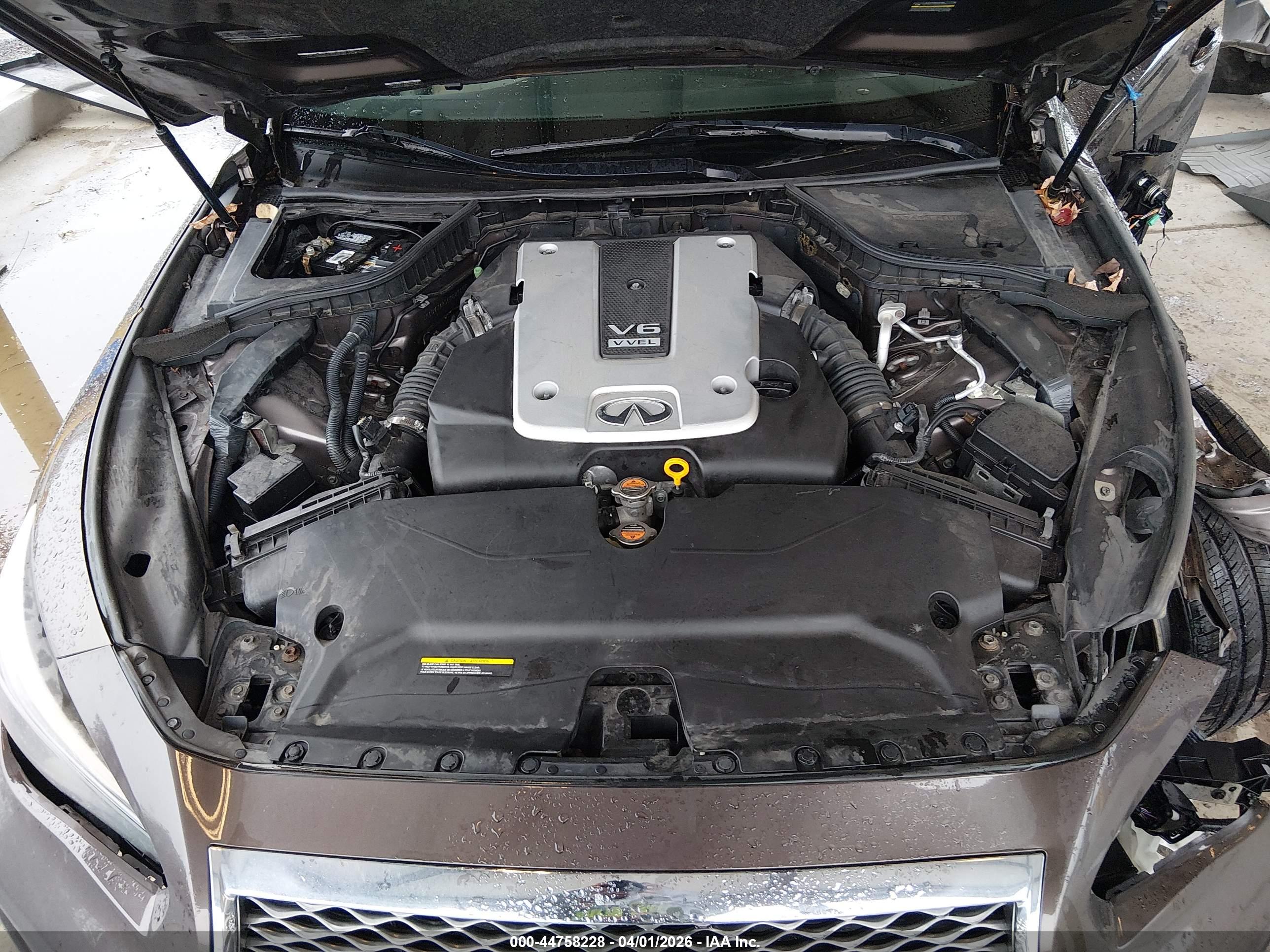 INFINITI Q50 image 10