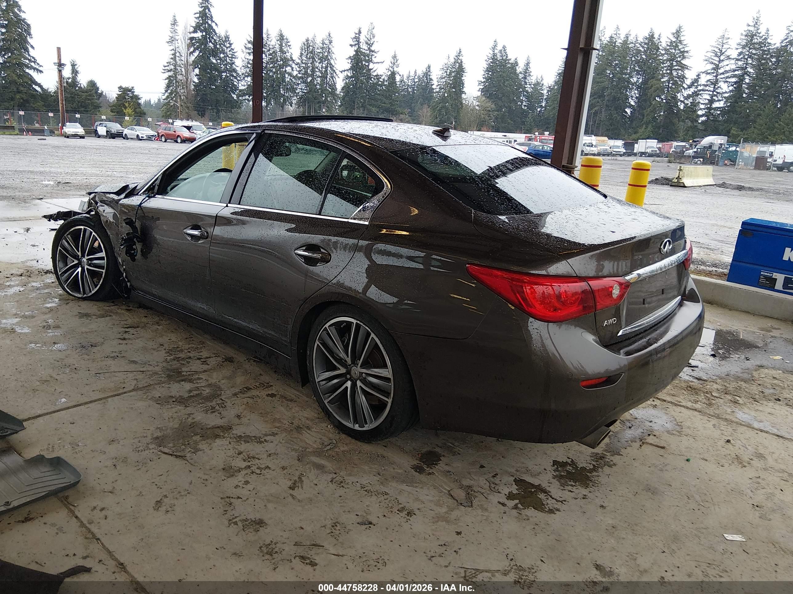 INFINITI Q50 image 3