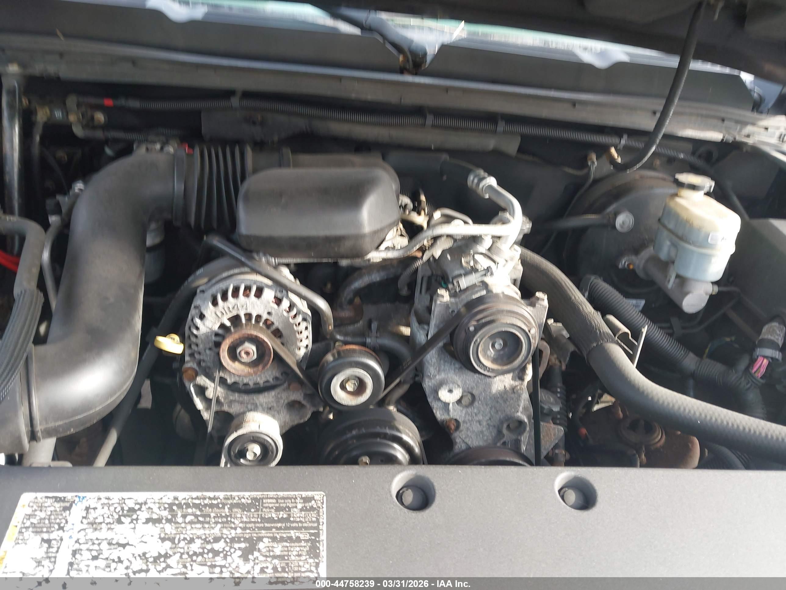 CHEVROLET SILVERADO image 10
