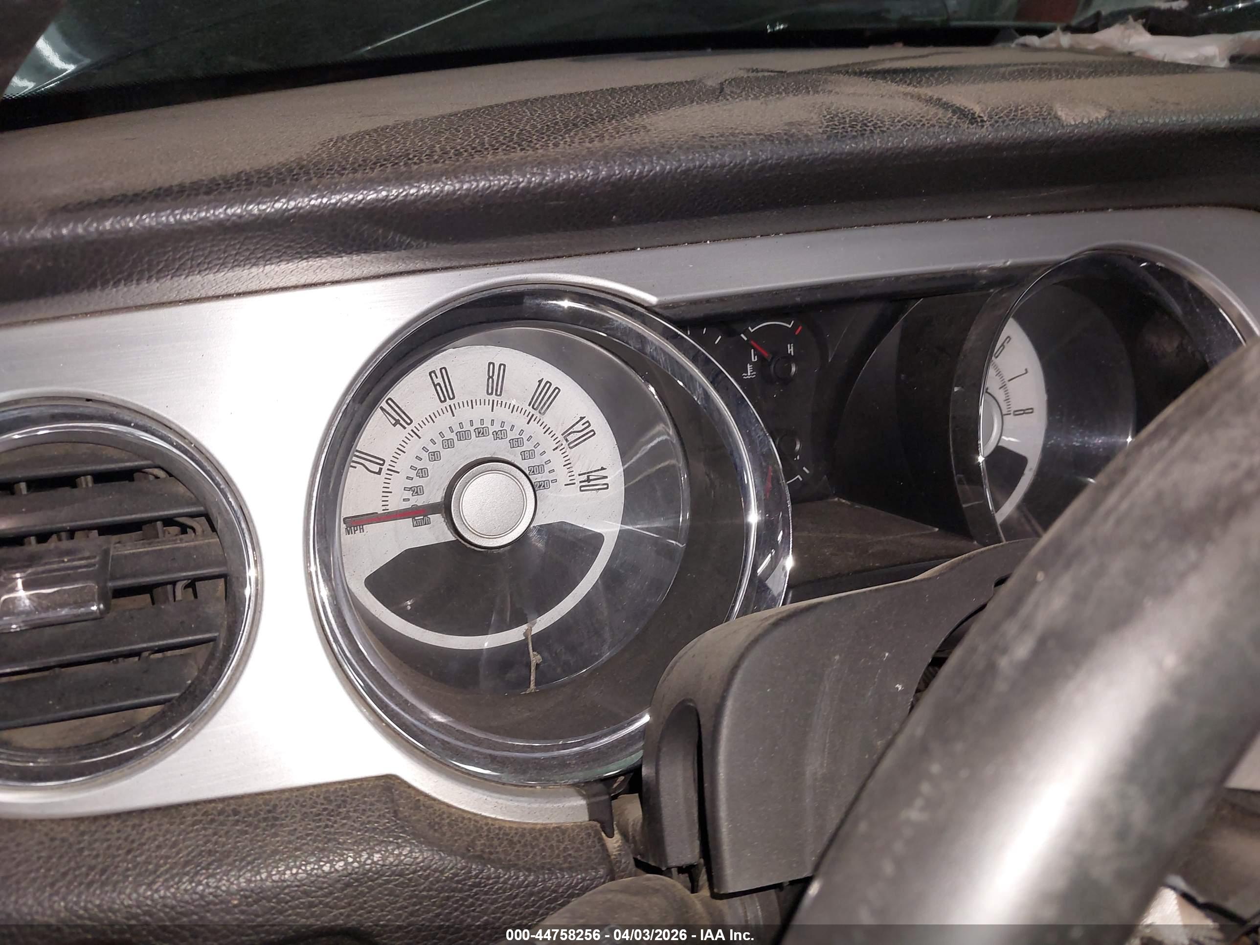 FORD MUSTANG image 7