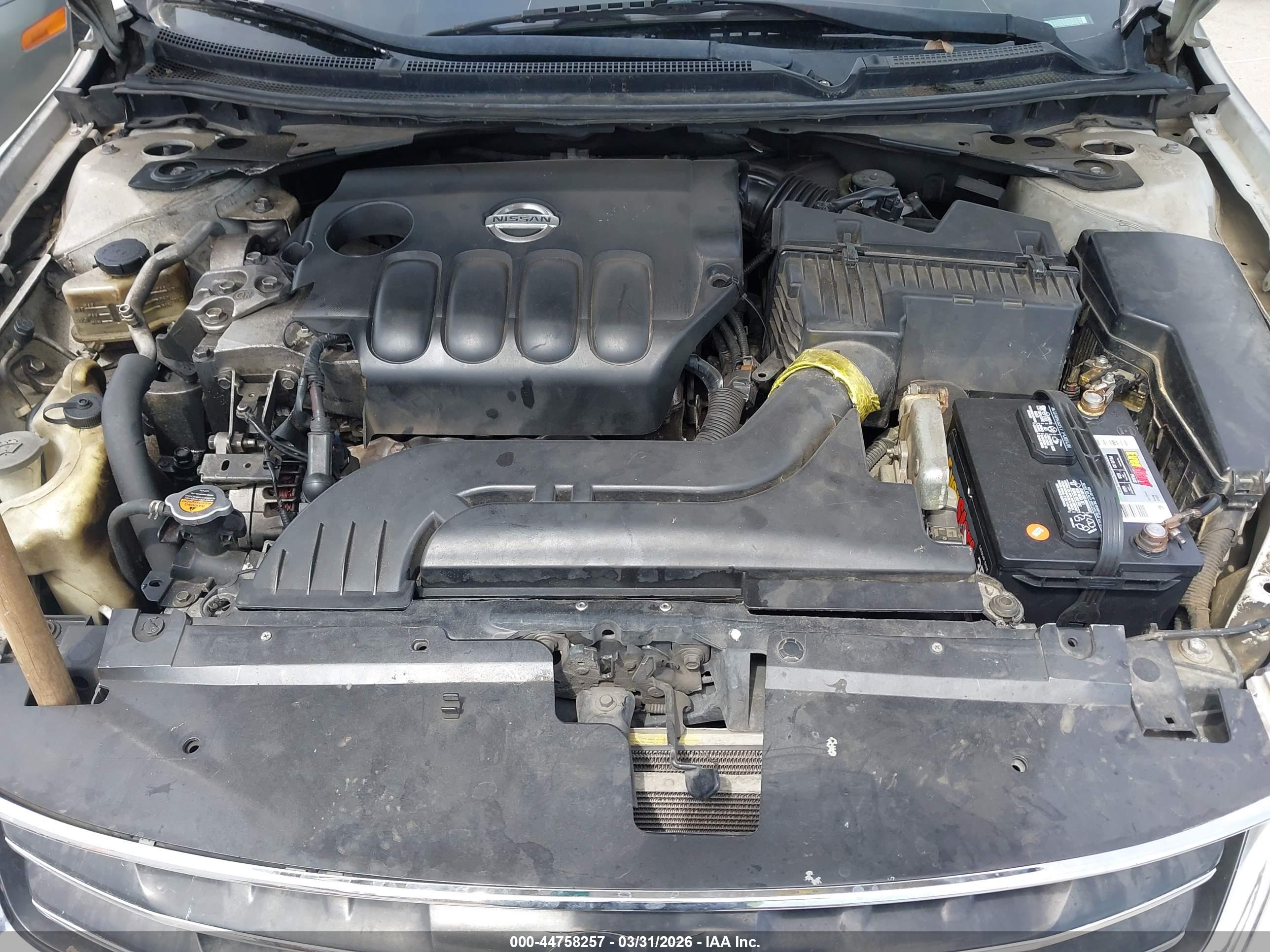 NISSAN ALTIMA image 10