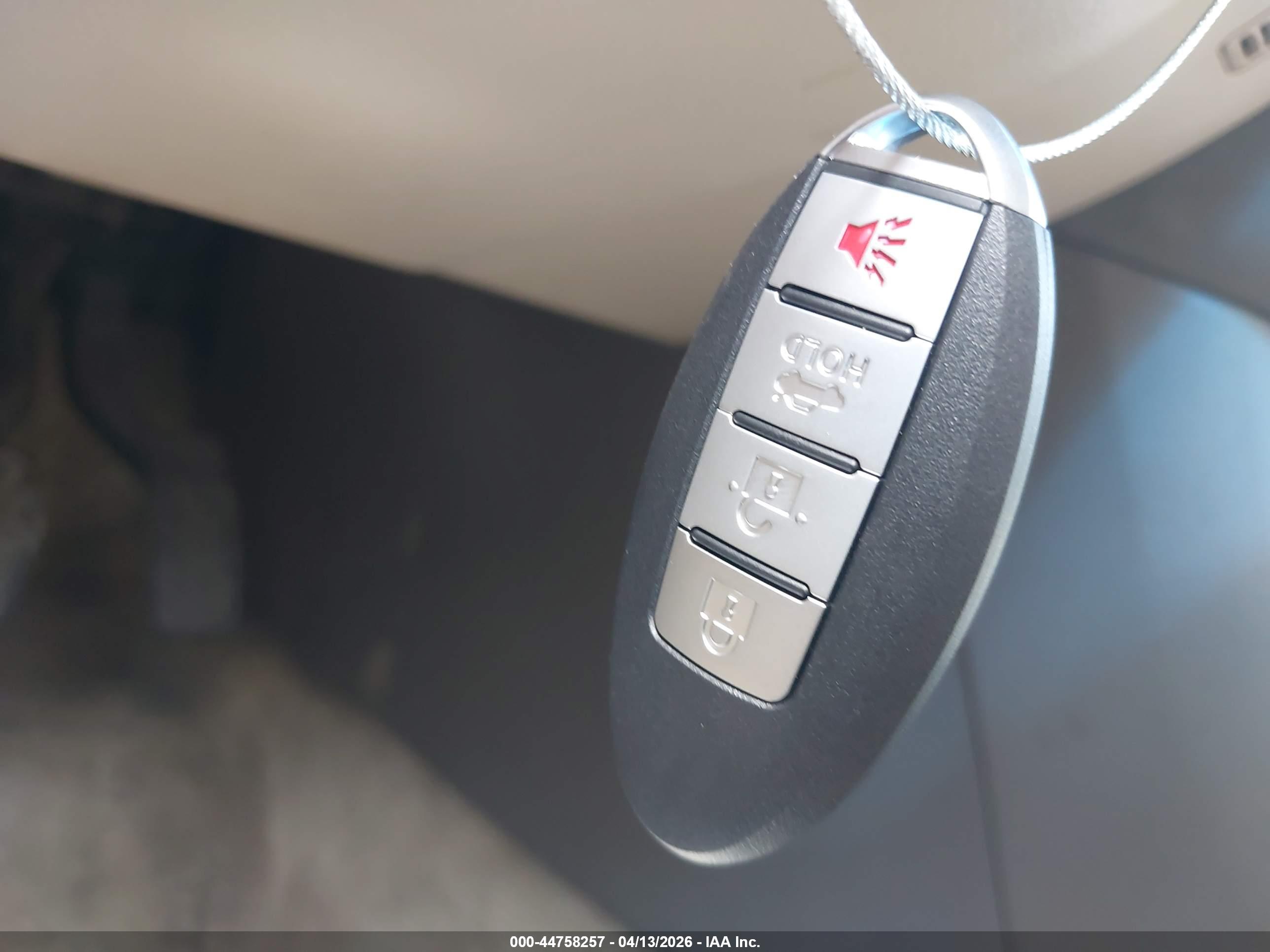 NISSAN ALTIMA image 11