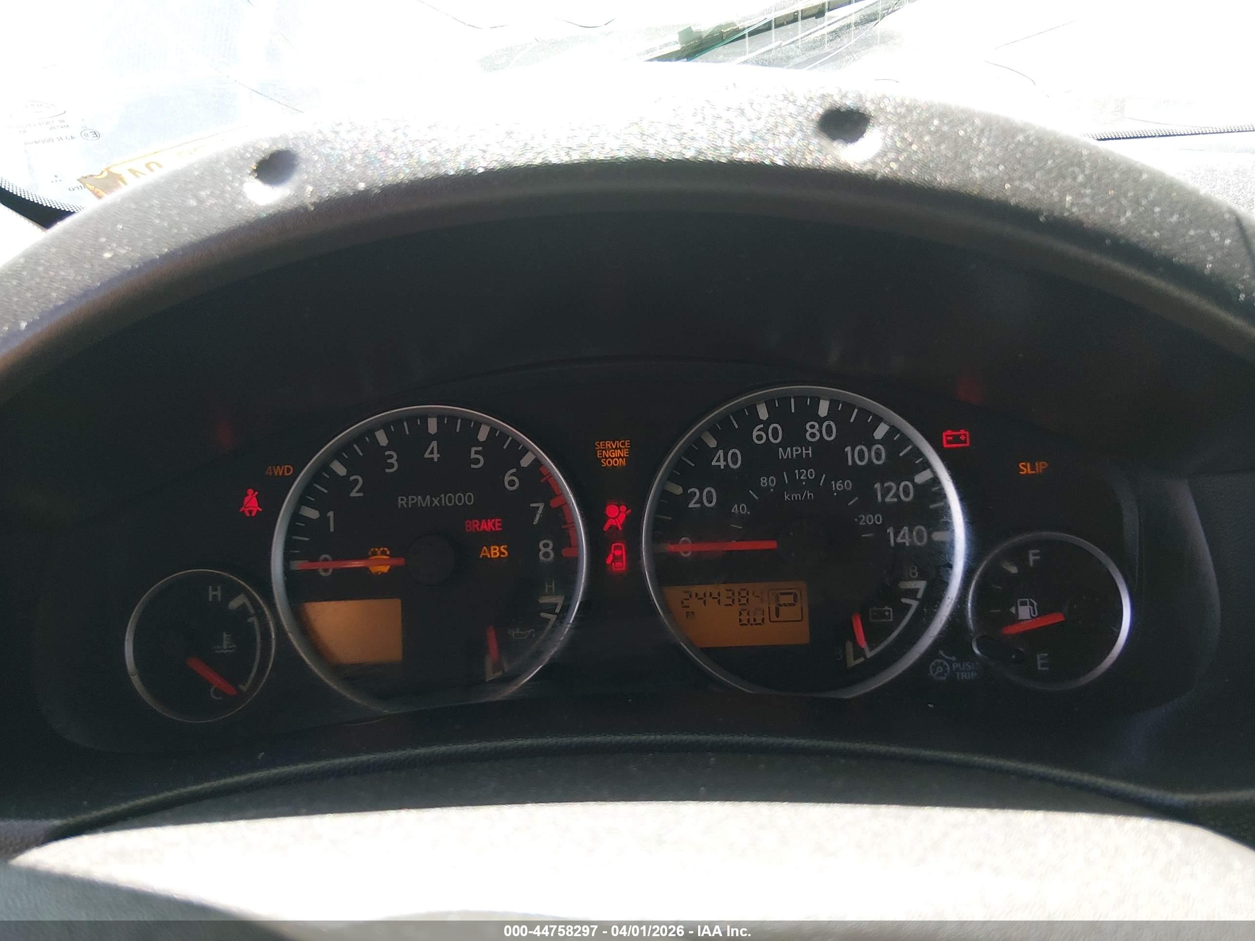 NISSAN FRONTIER image 7