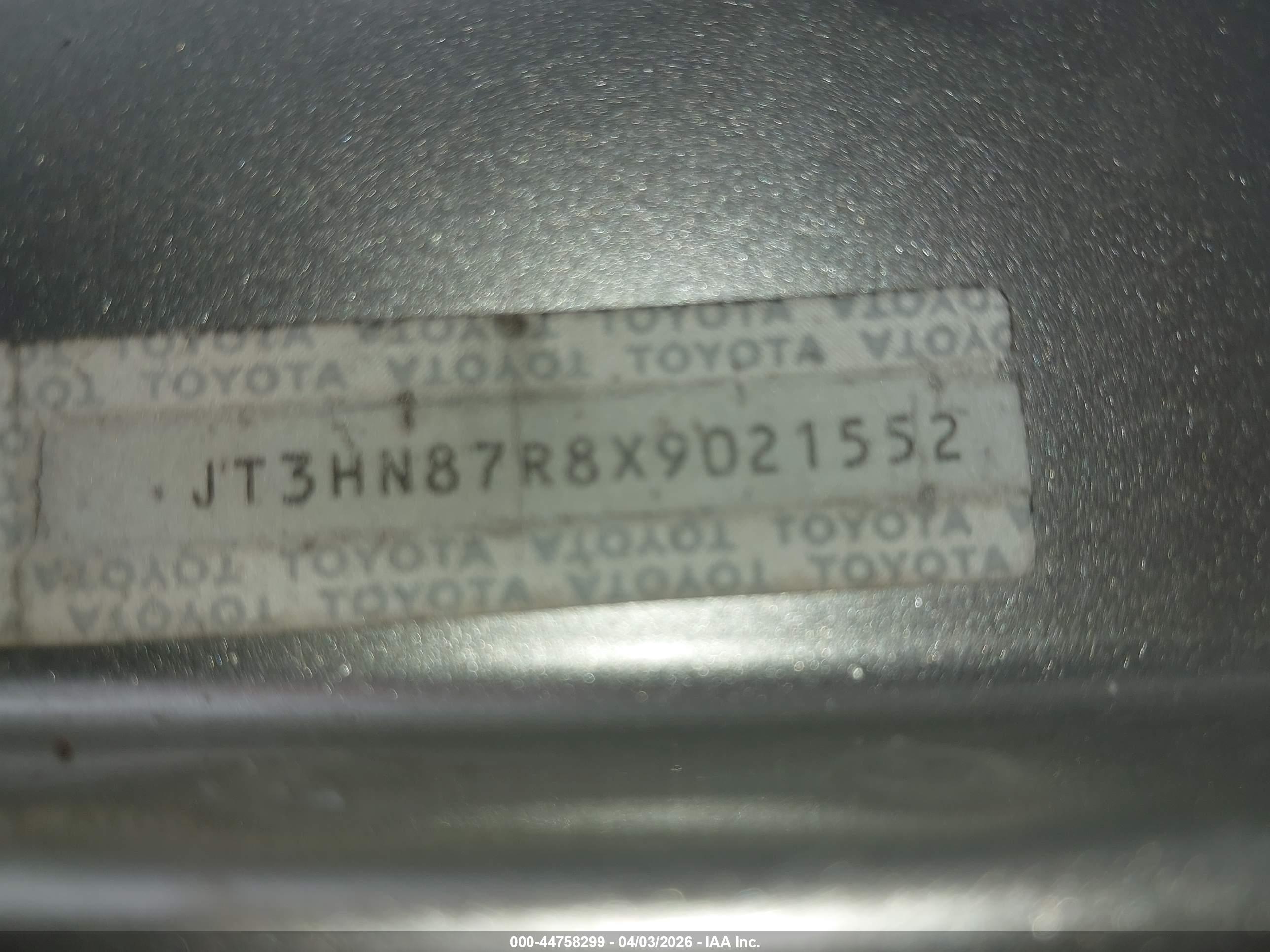 TOYOTA 4RUNNER image 9
