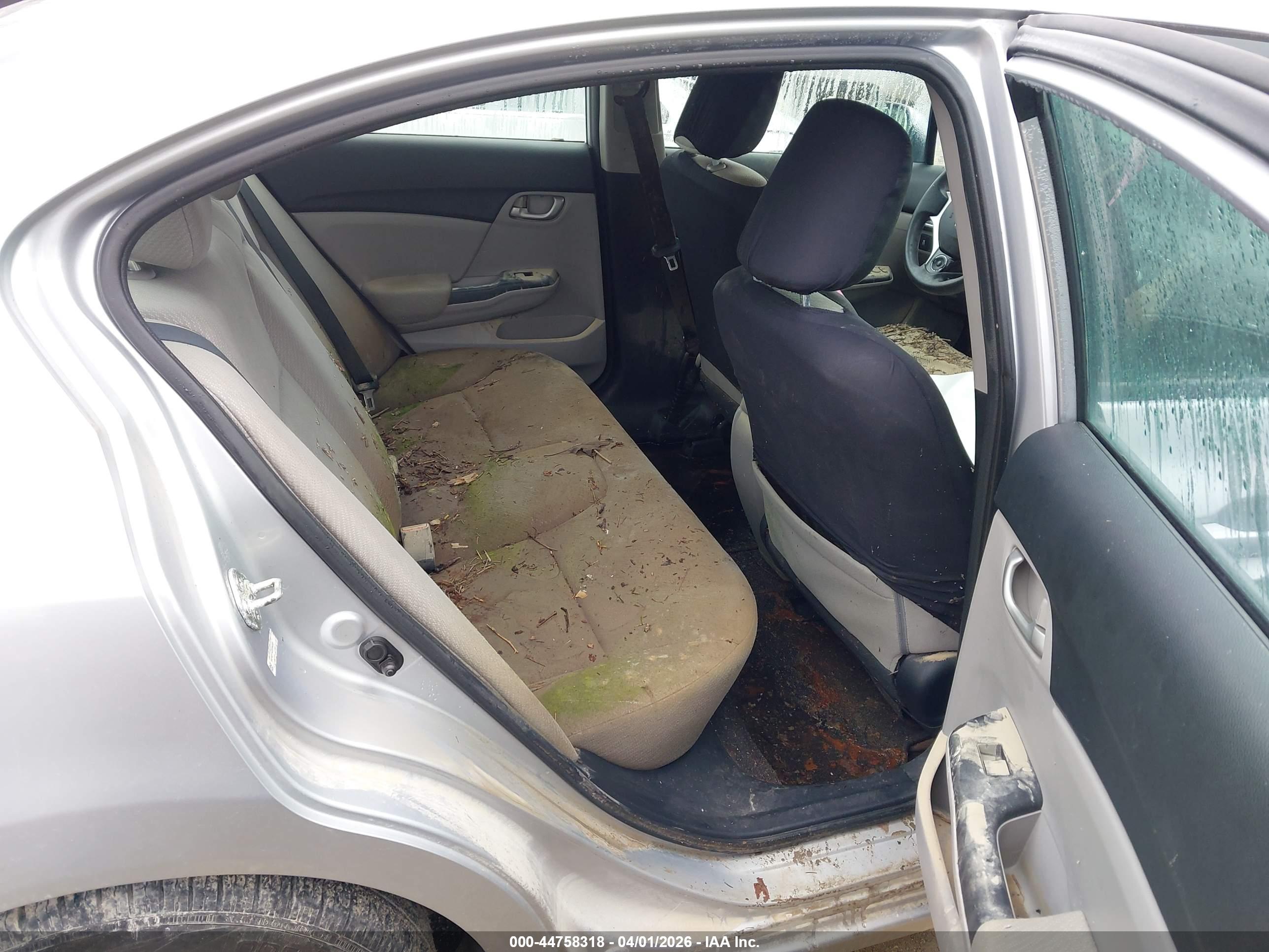 HONDA CIVIC image 8
