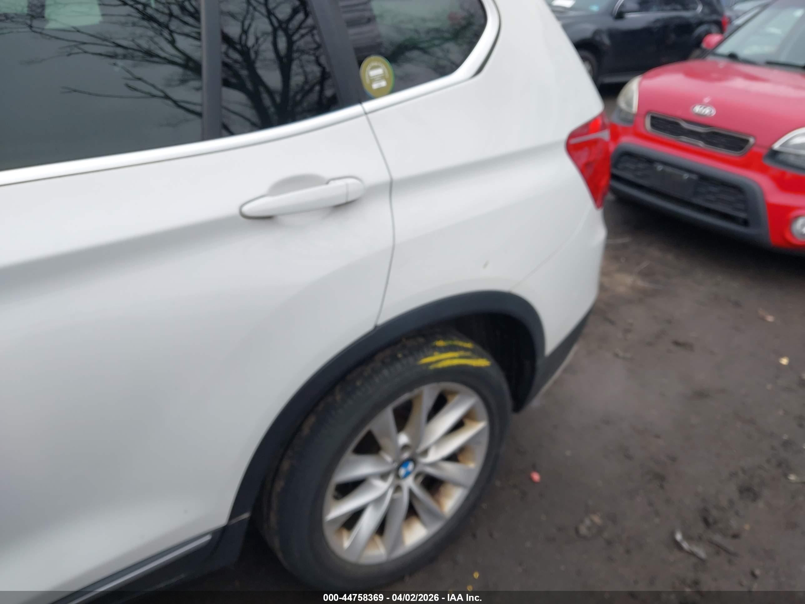 BMW X3 image 6