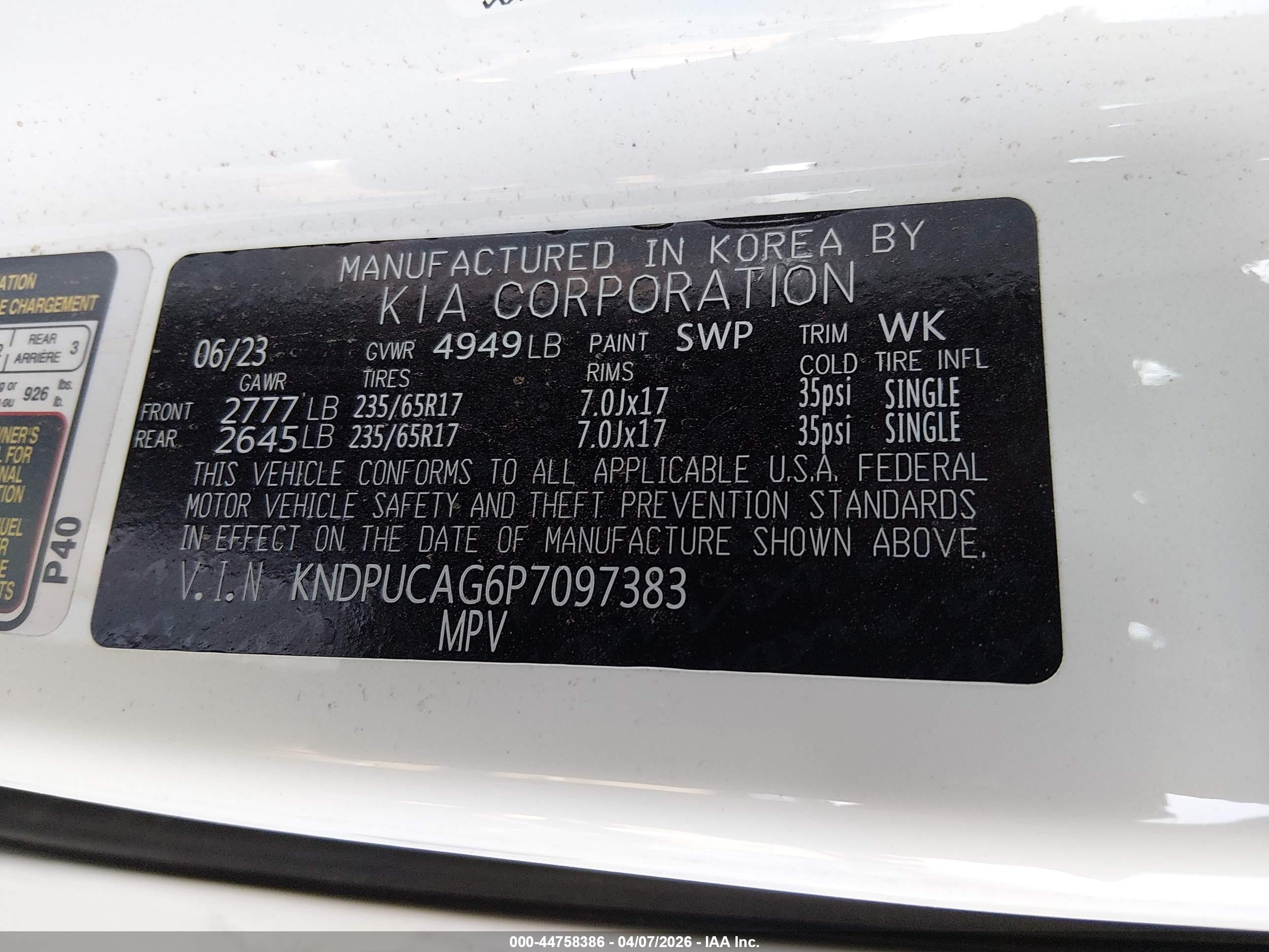 KIA SPORTAGE image 9