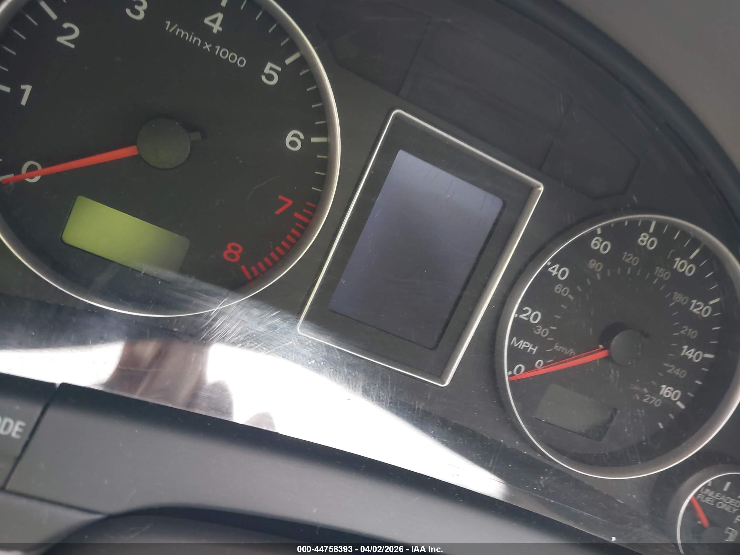 AUDI A4 image 7