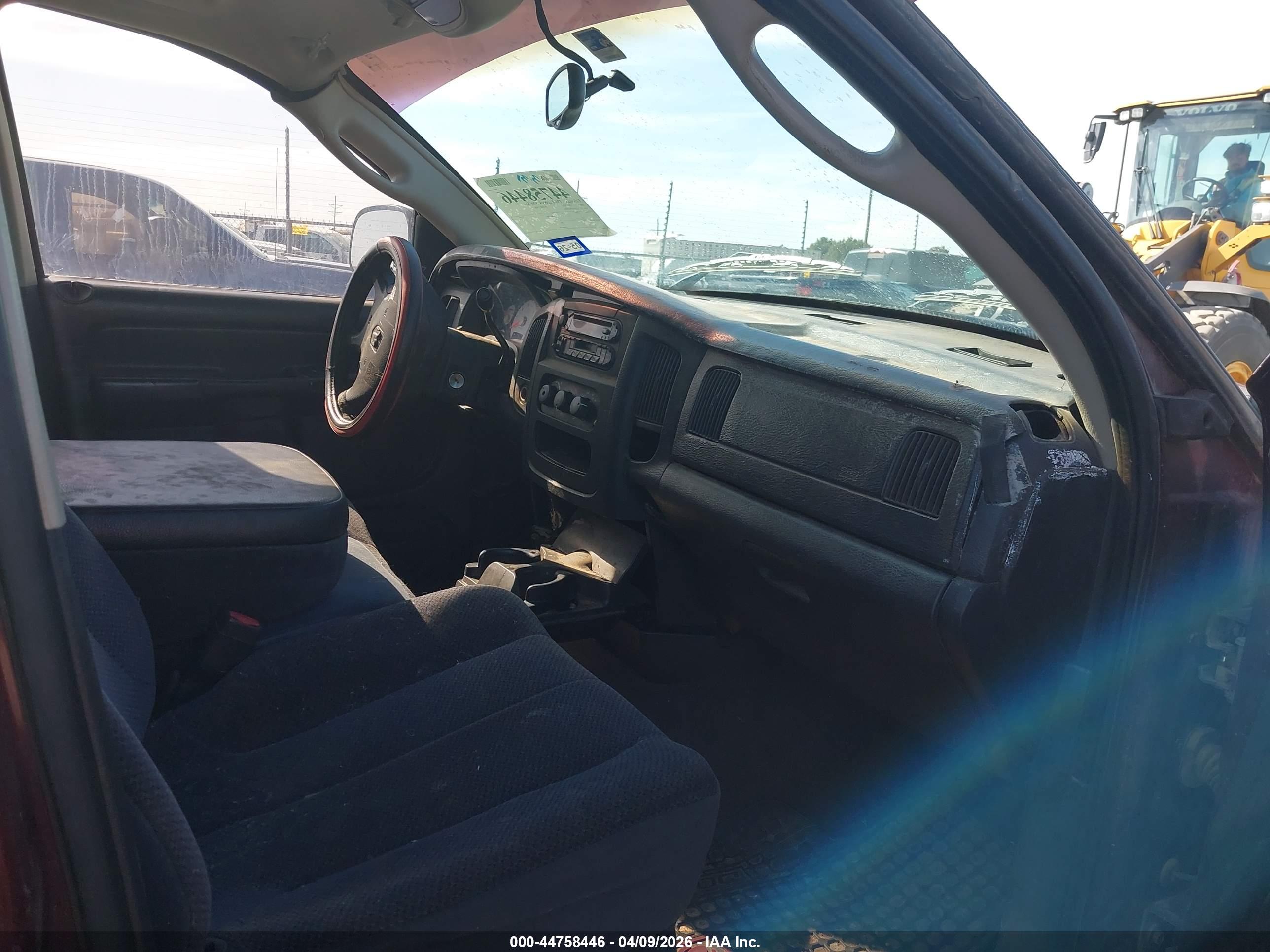 DODGE RAM image 5