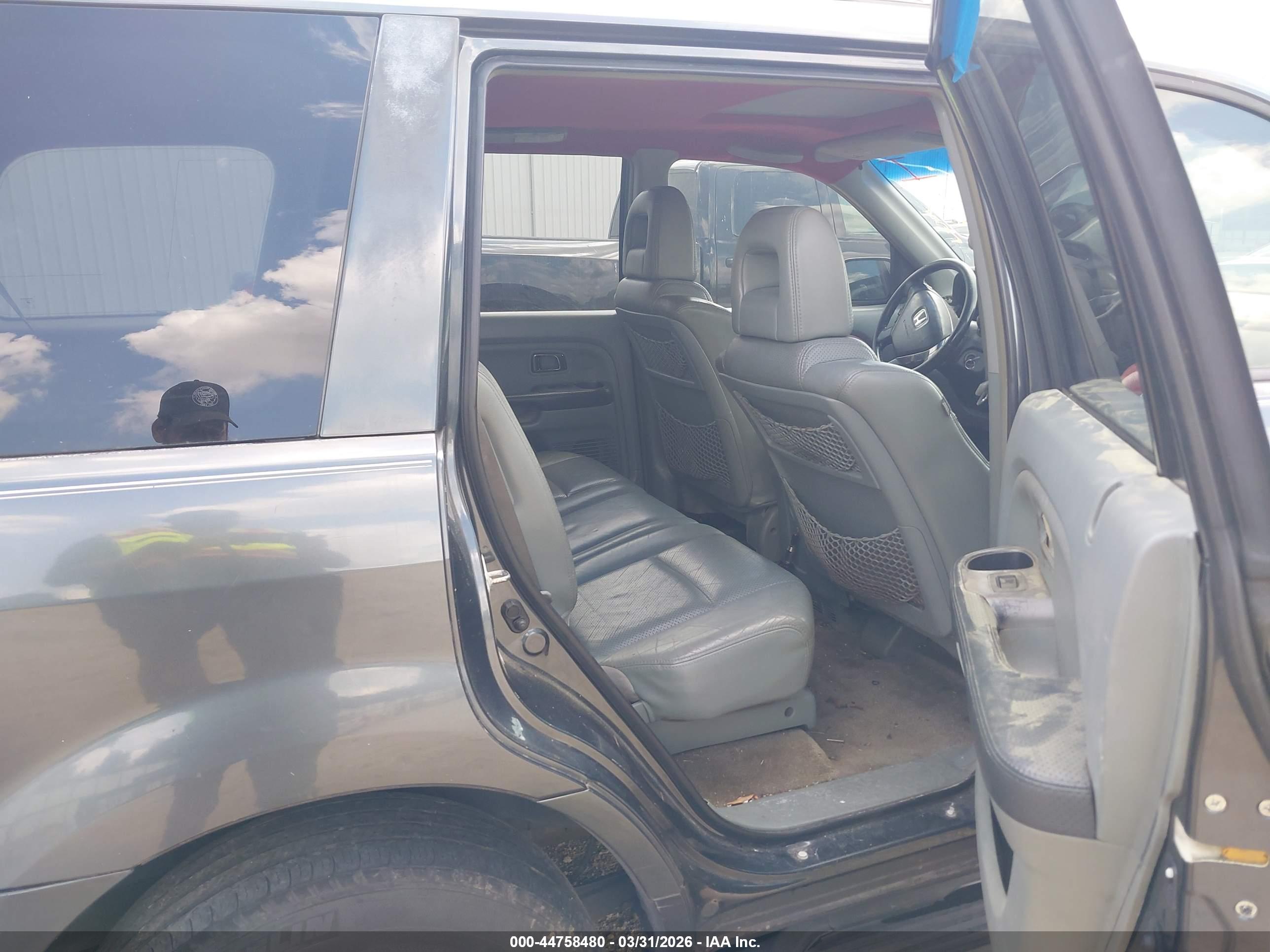 HONDA PILOT image 8