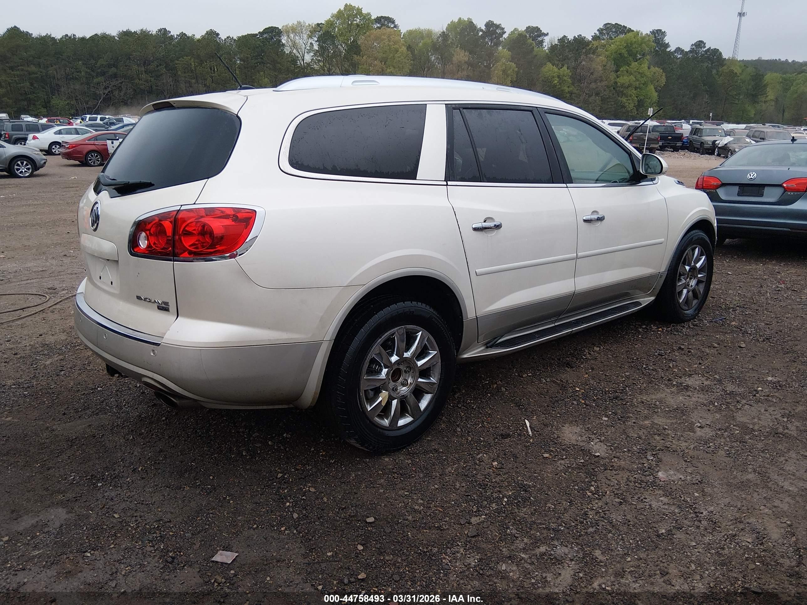 BUICK ENCLAVE image 4
