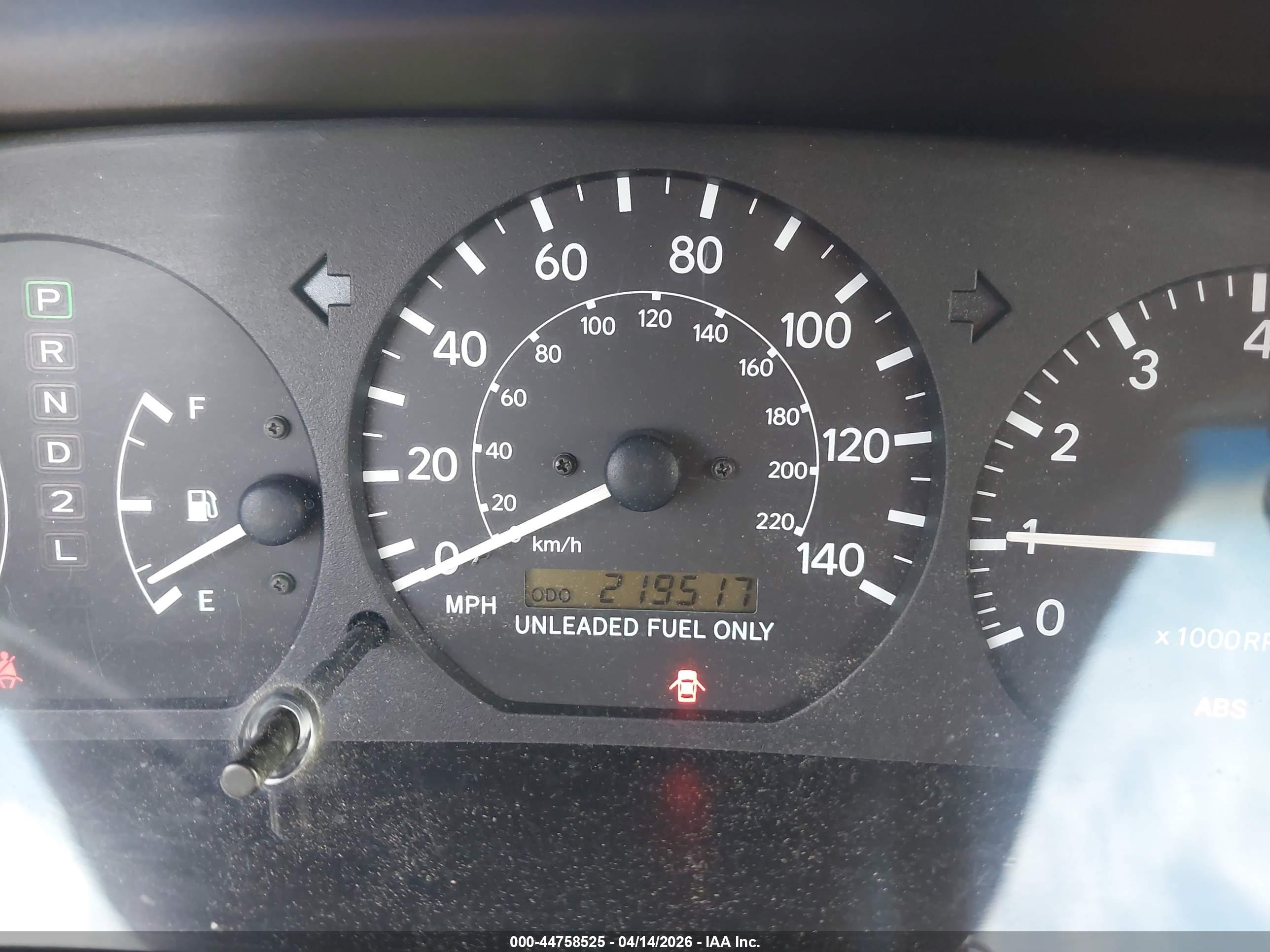 TOYOTA CAMRY image 7