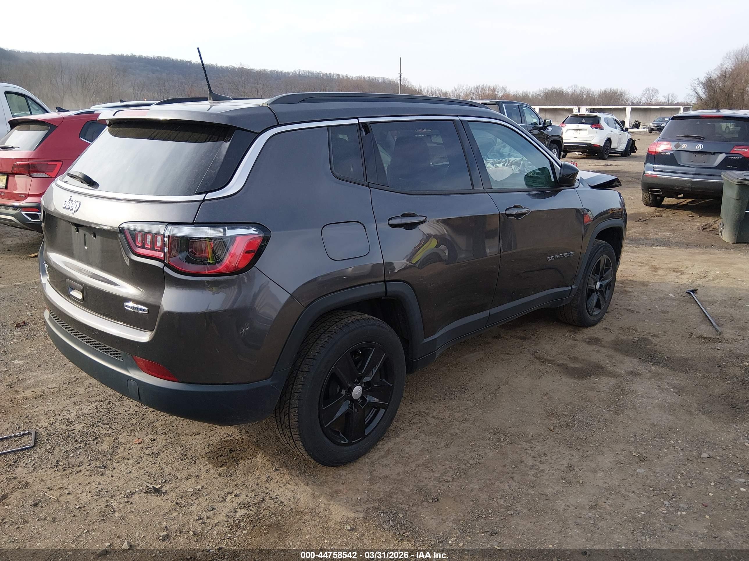 JEEP COMPASS image 4