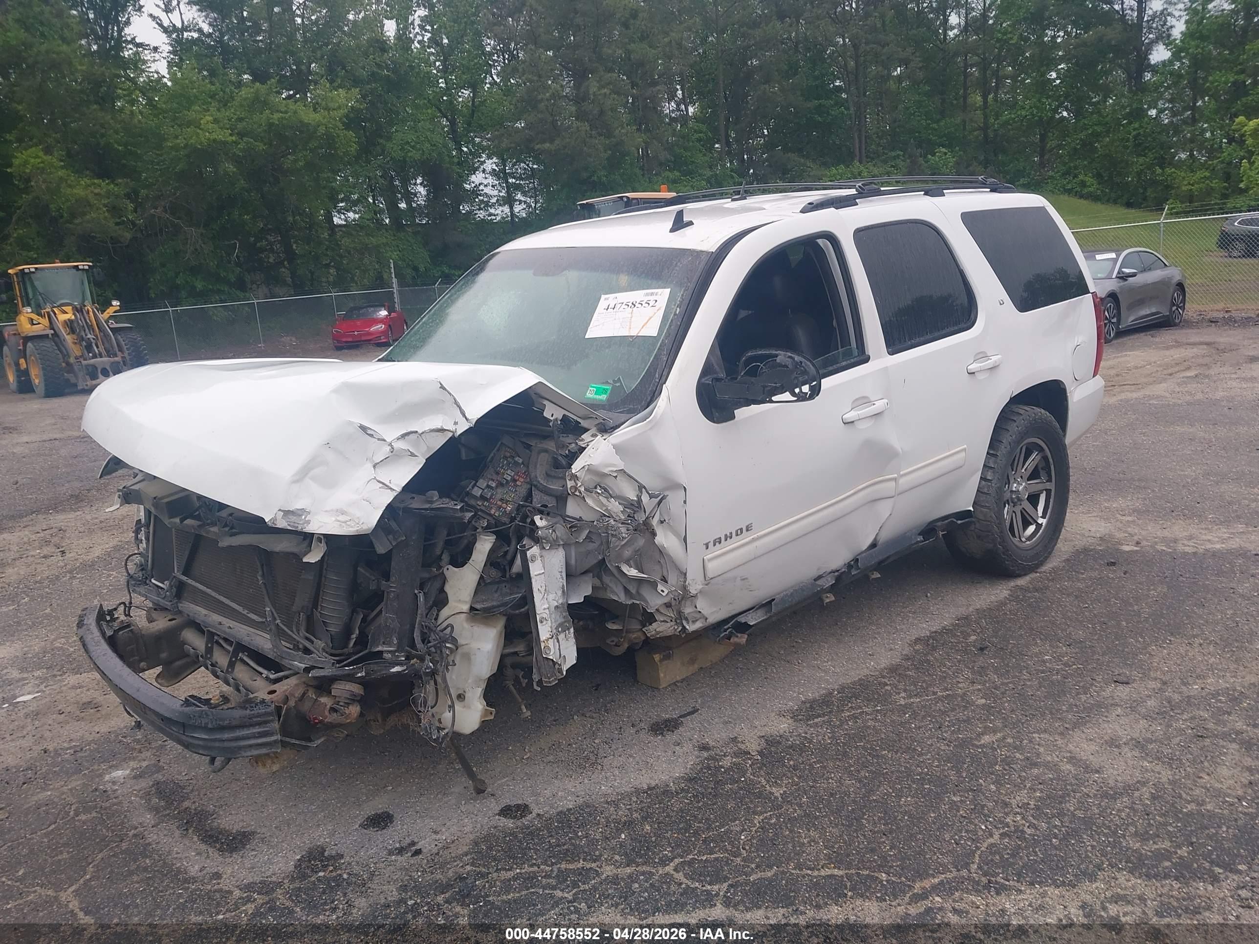 CHEVROLET TAHOE image 2