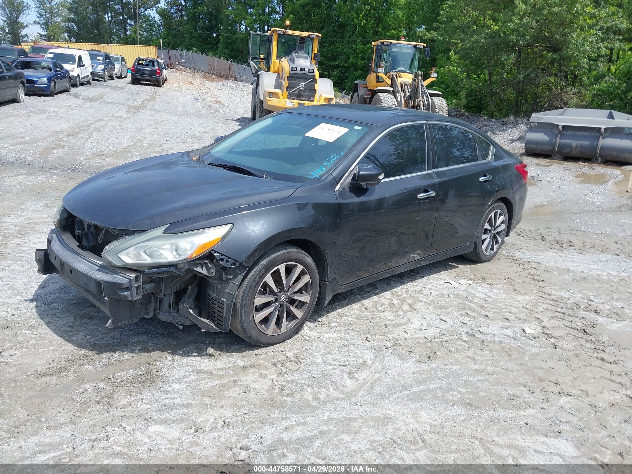 NISSAN ALTIMA image 2