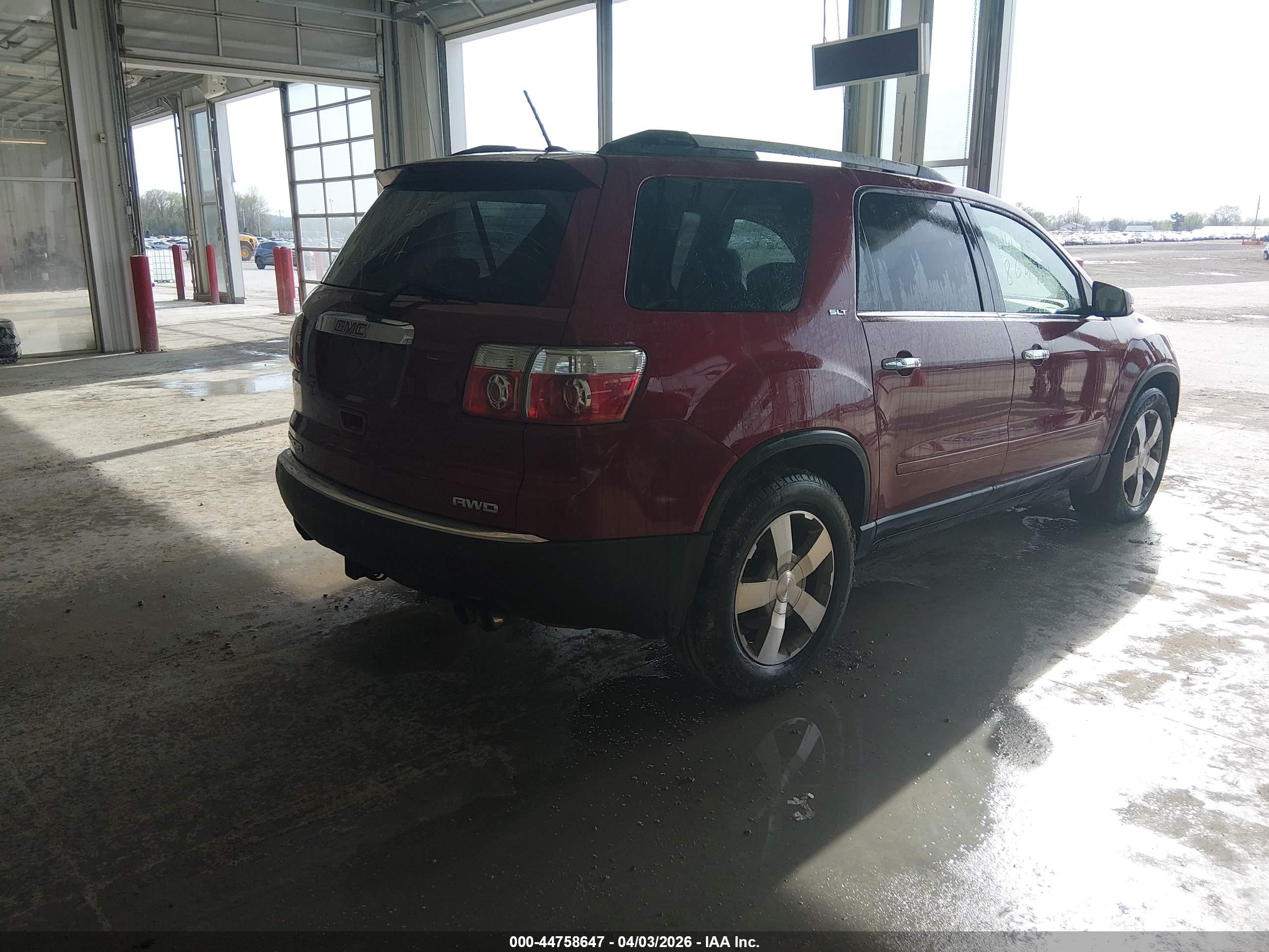 GMC ACADIA image 4