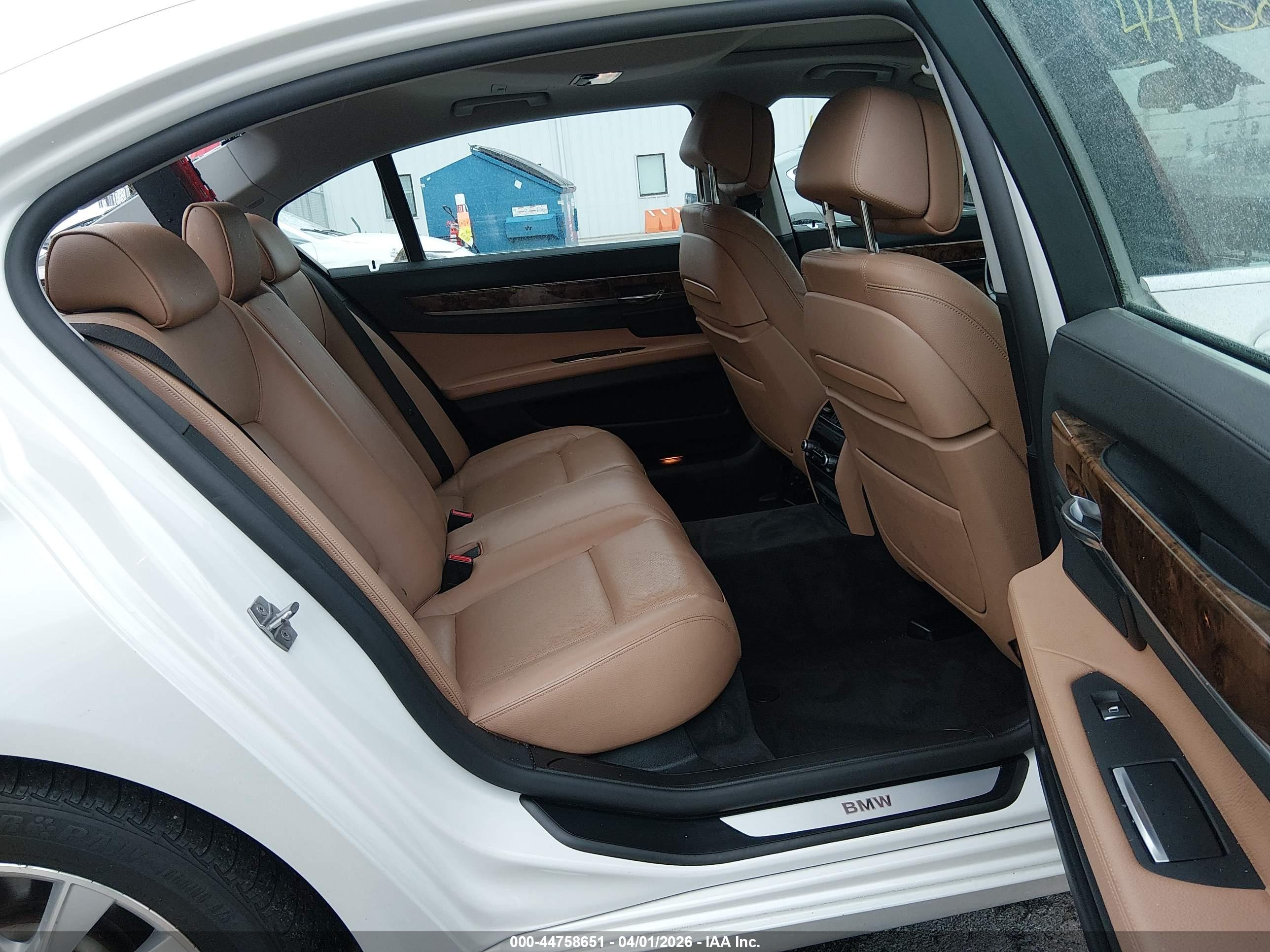 BMW 740LI image 8
