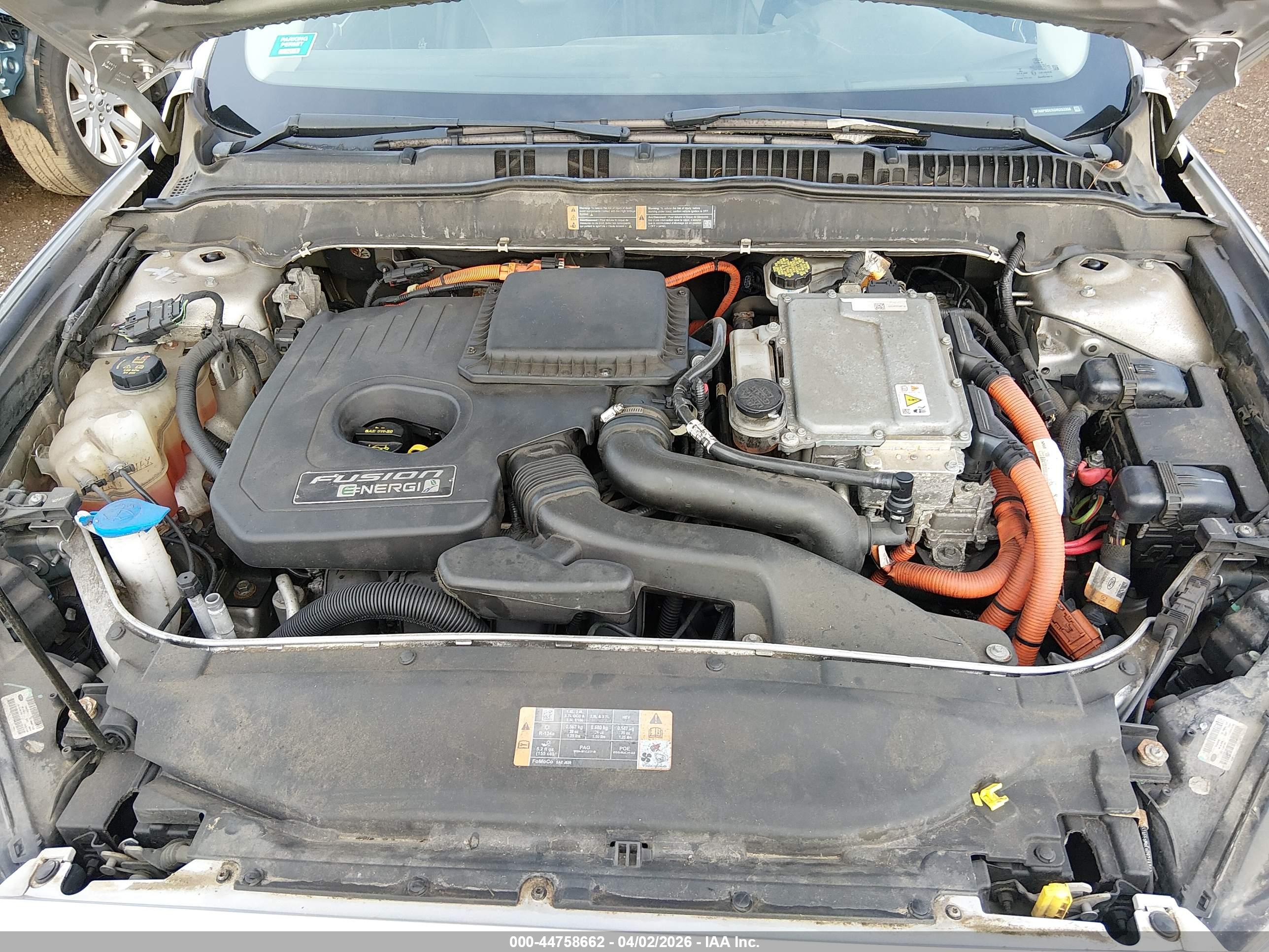 FORD FUSION image 10