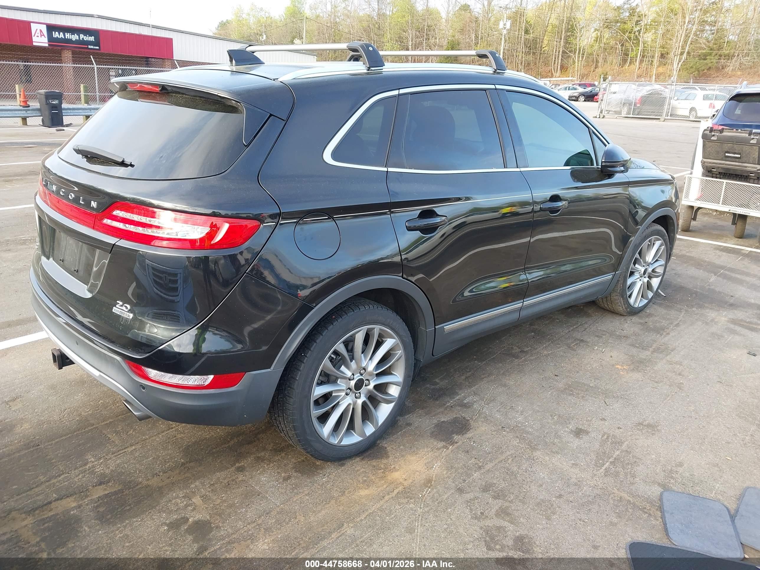 LINCOLN MKC image 4