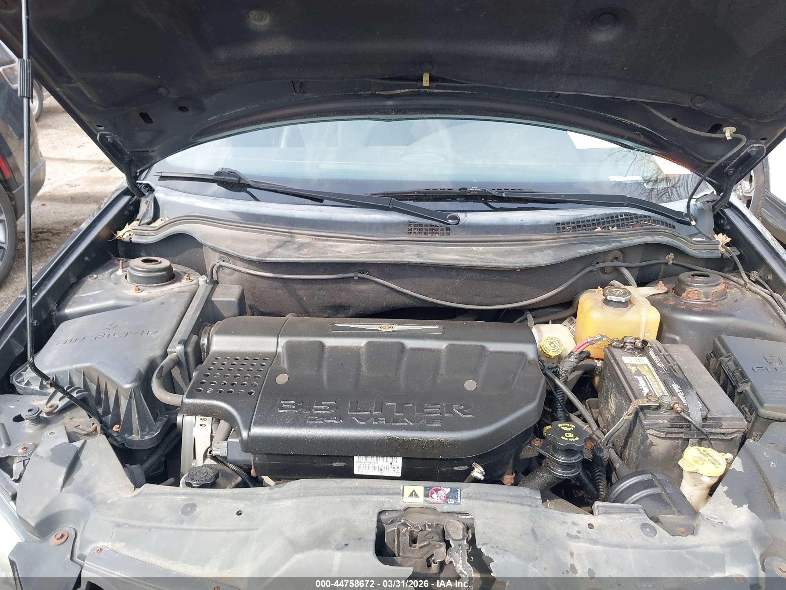 CHRYSLER PACIFICA image 10