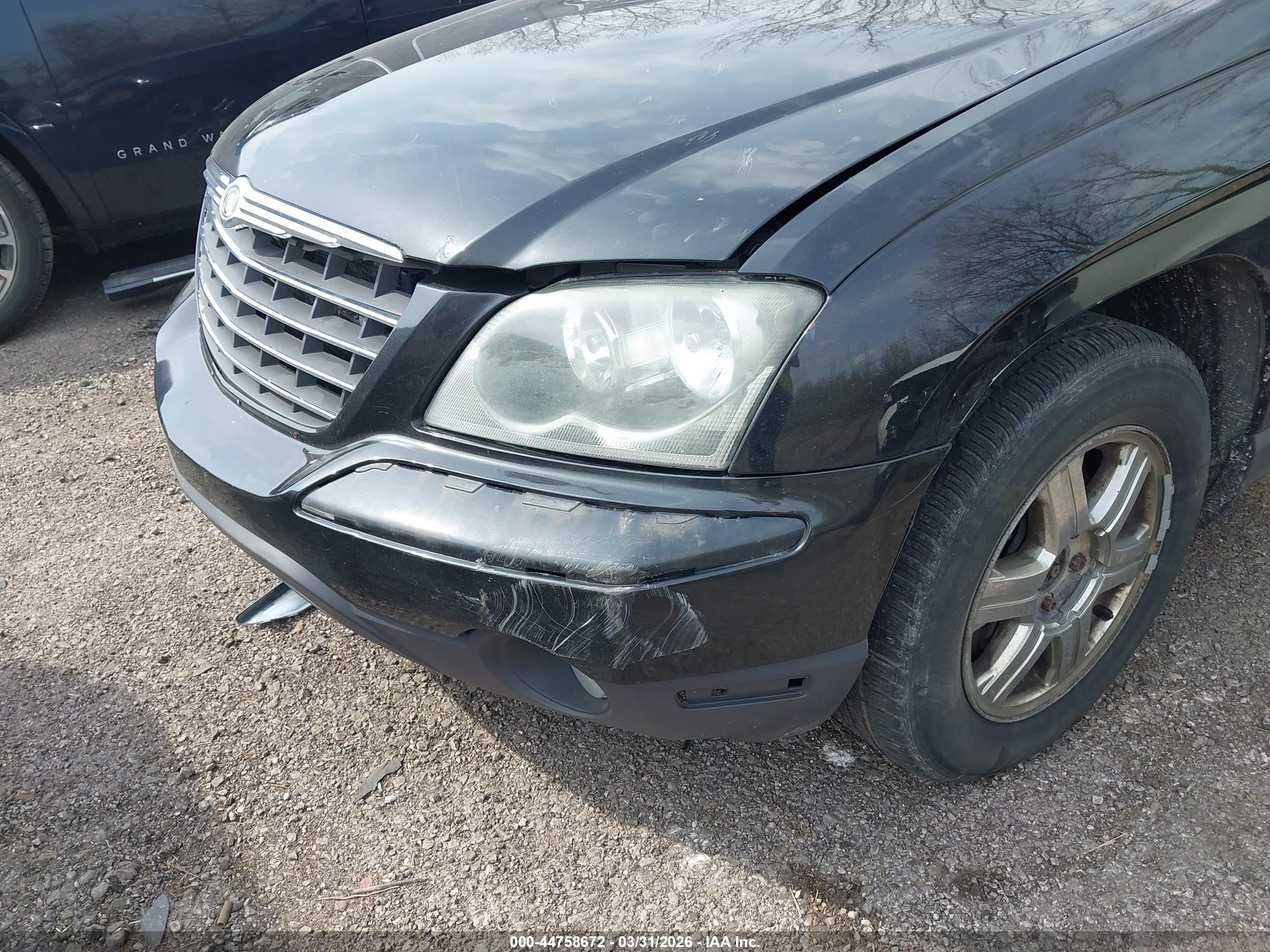 CHRYSLER PACIFICA image 6