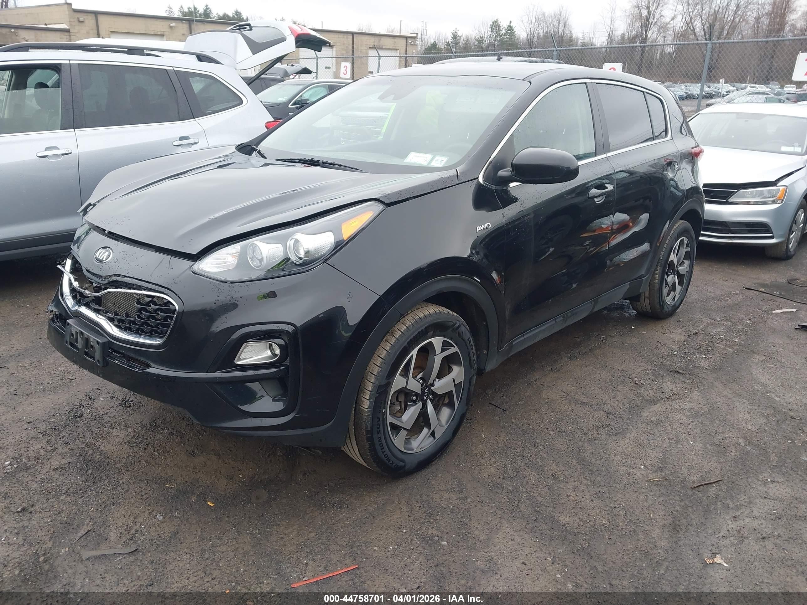 KIA SPORTAGE image 2