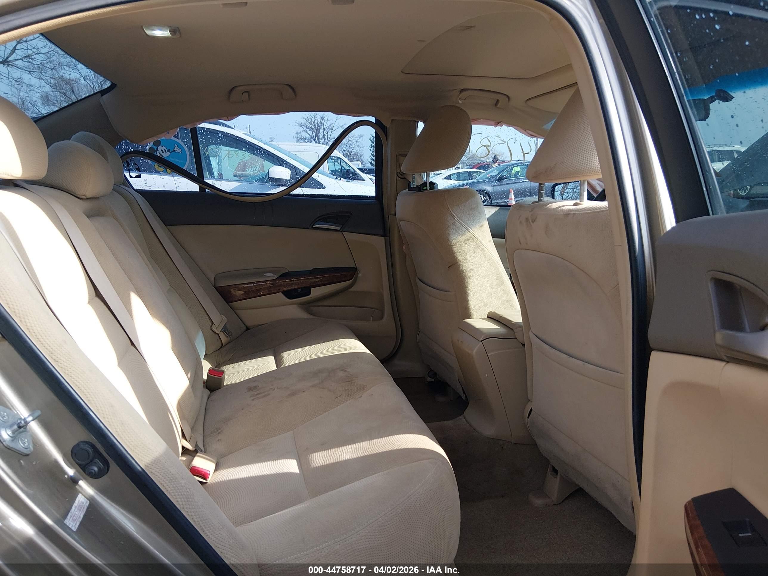 HONDA ACCORD image 8