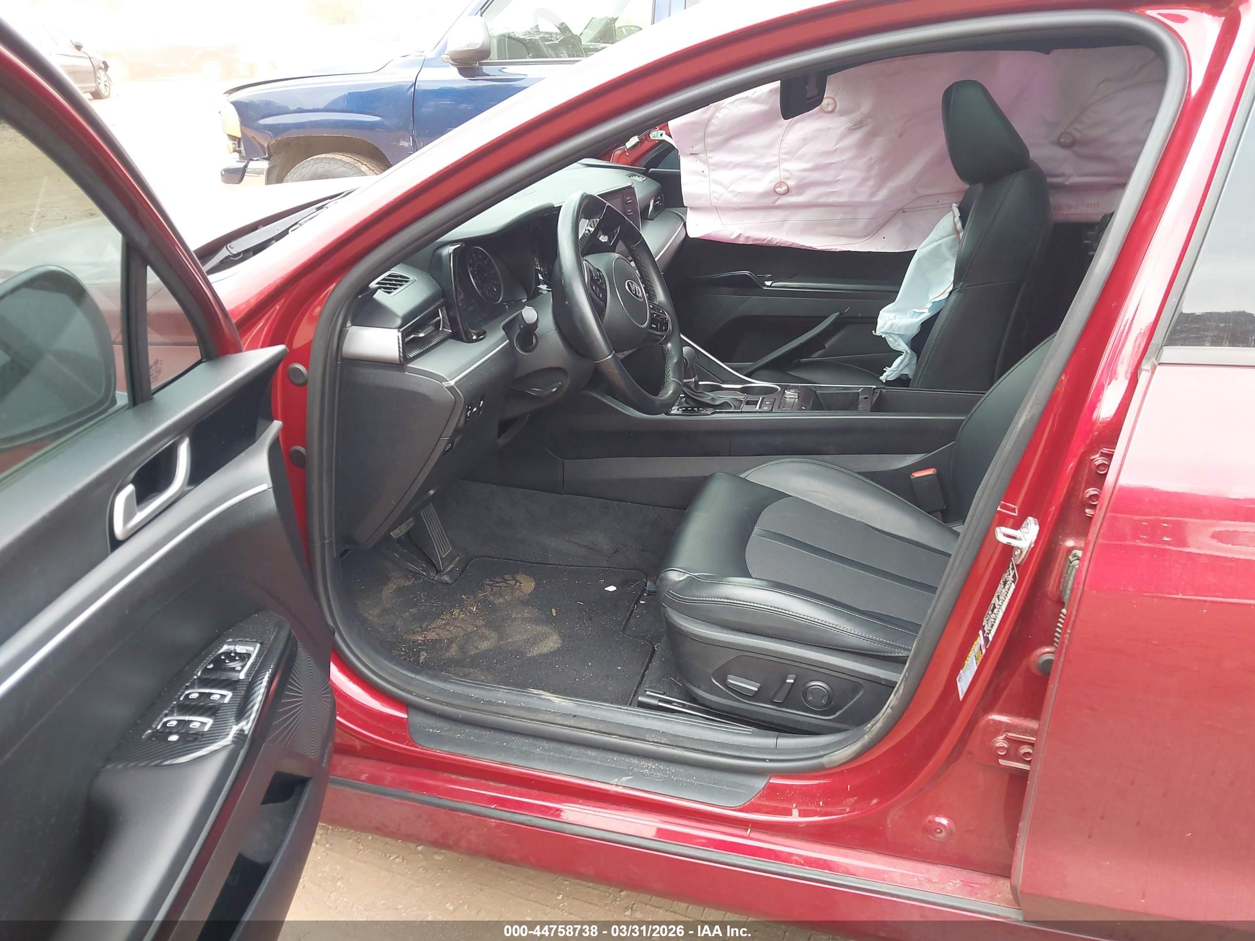 KIA K5 image 5