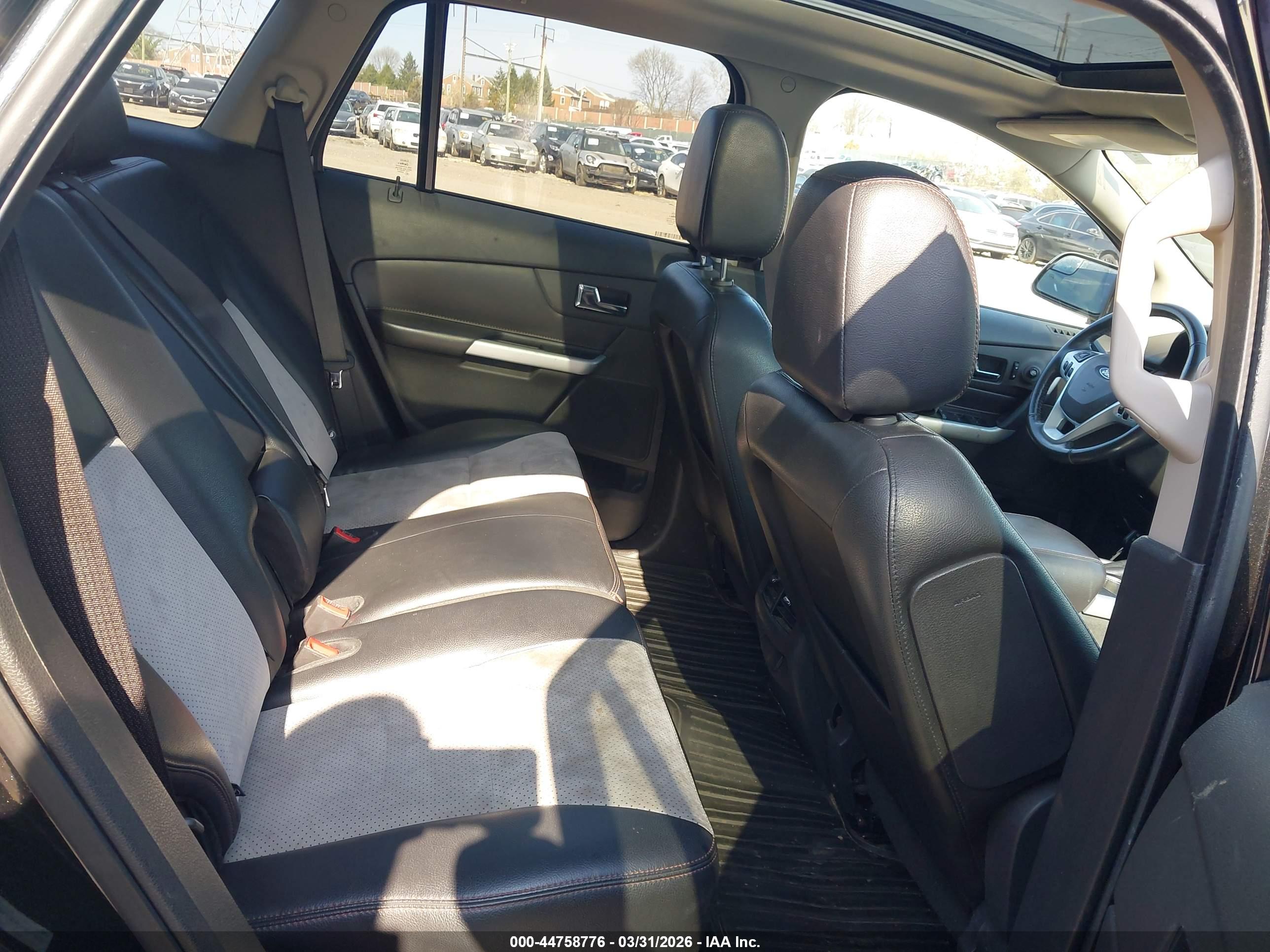 FORD EDGE image 8