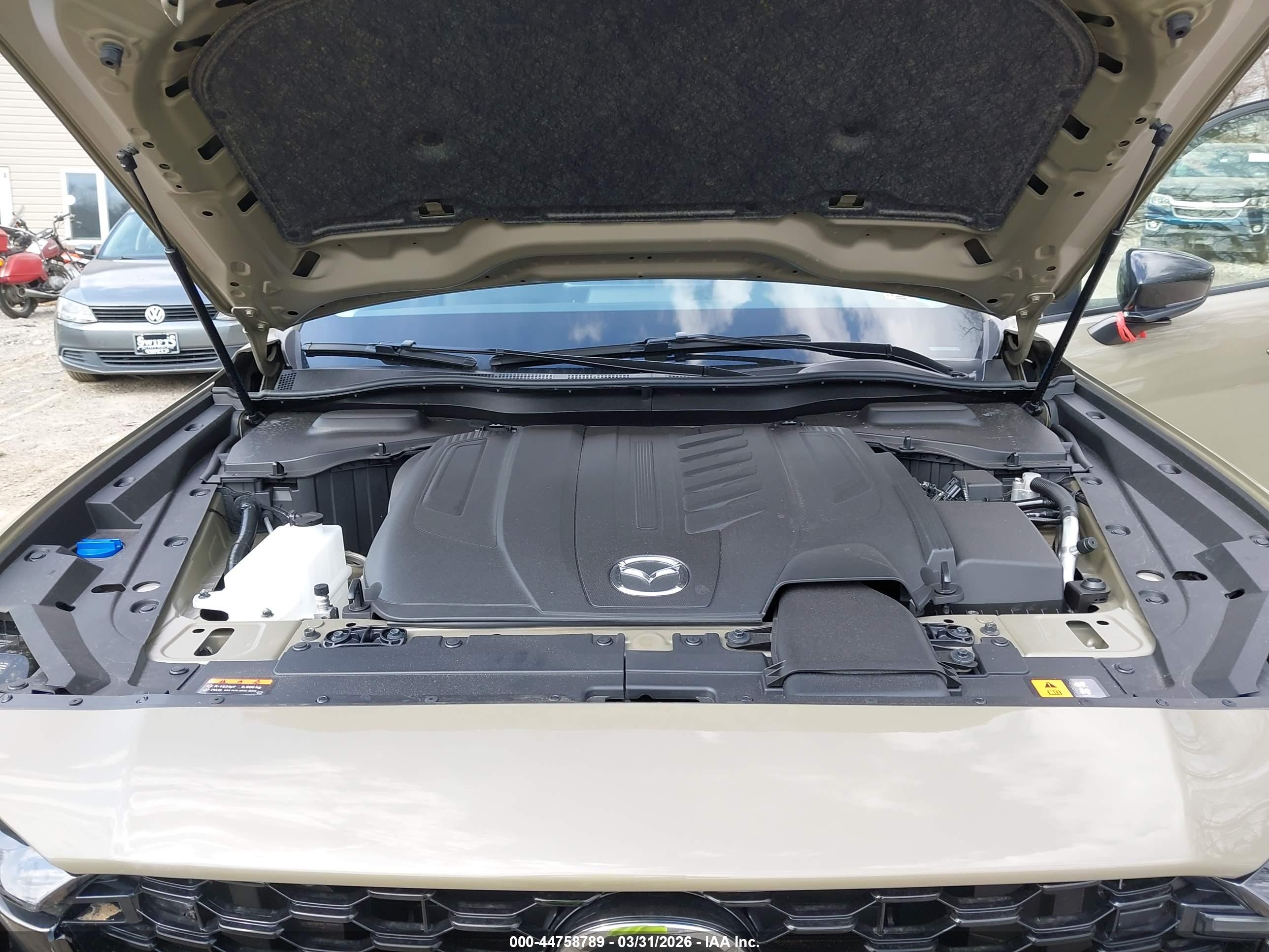 MAZDA CX-70 image 10
