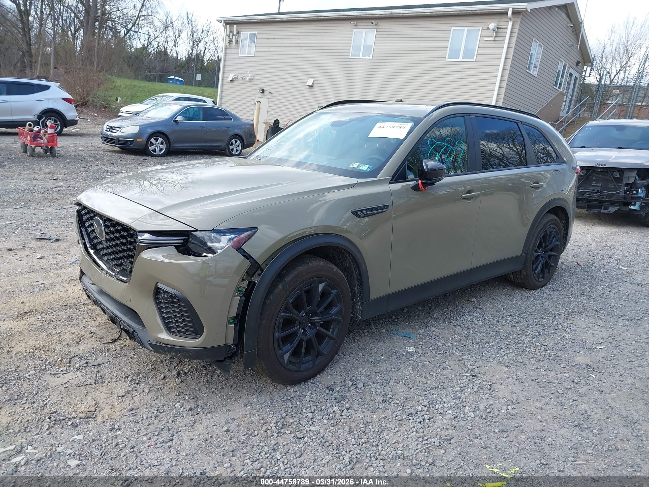 MAZDA CX-70 image 2