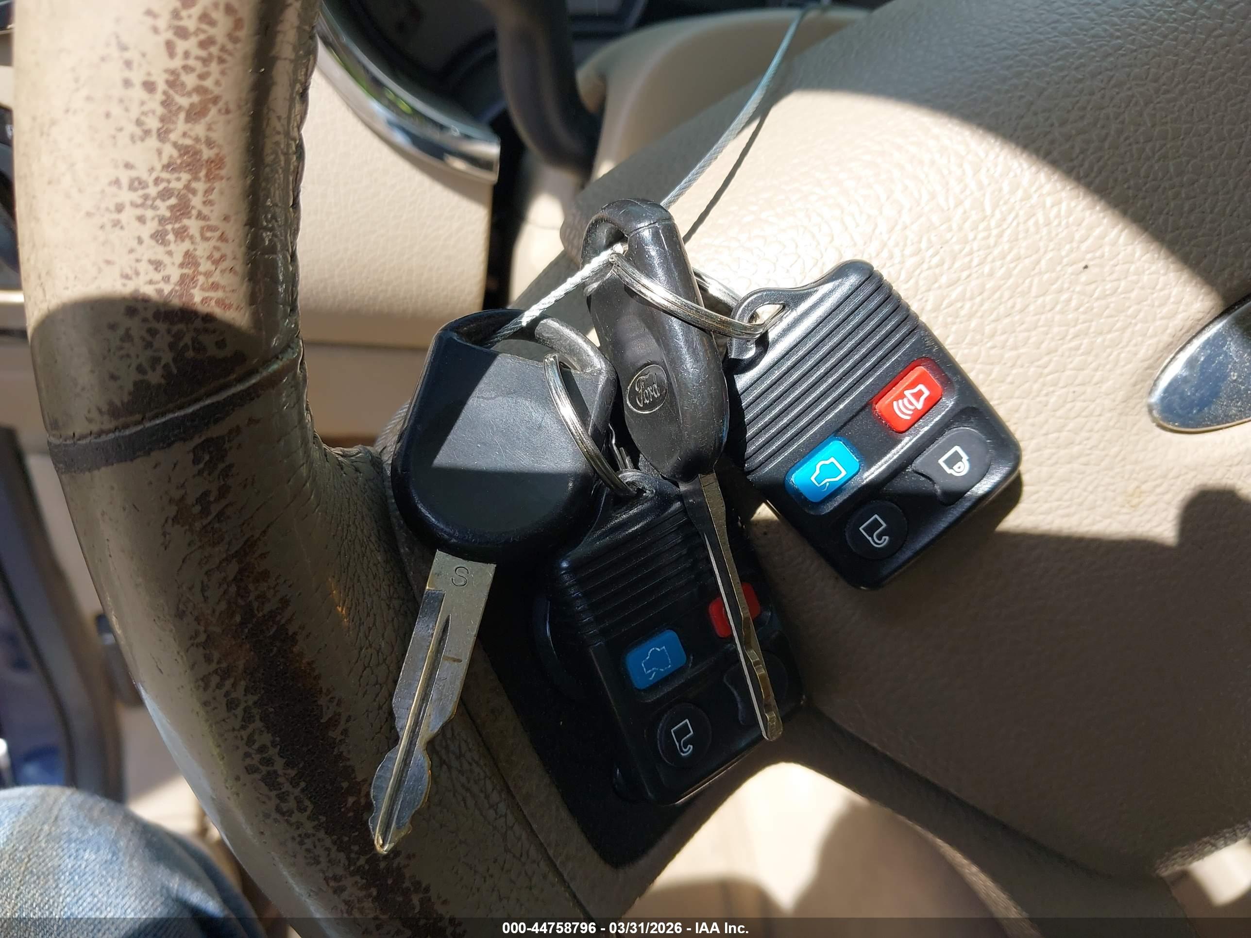 FORD EXPLORER image 11