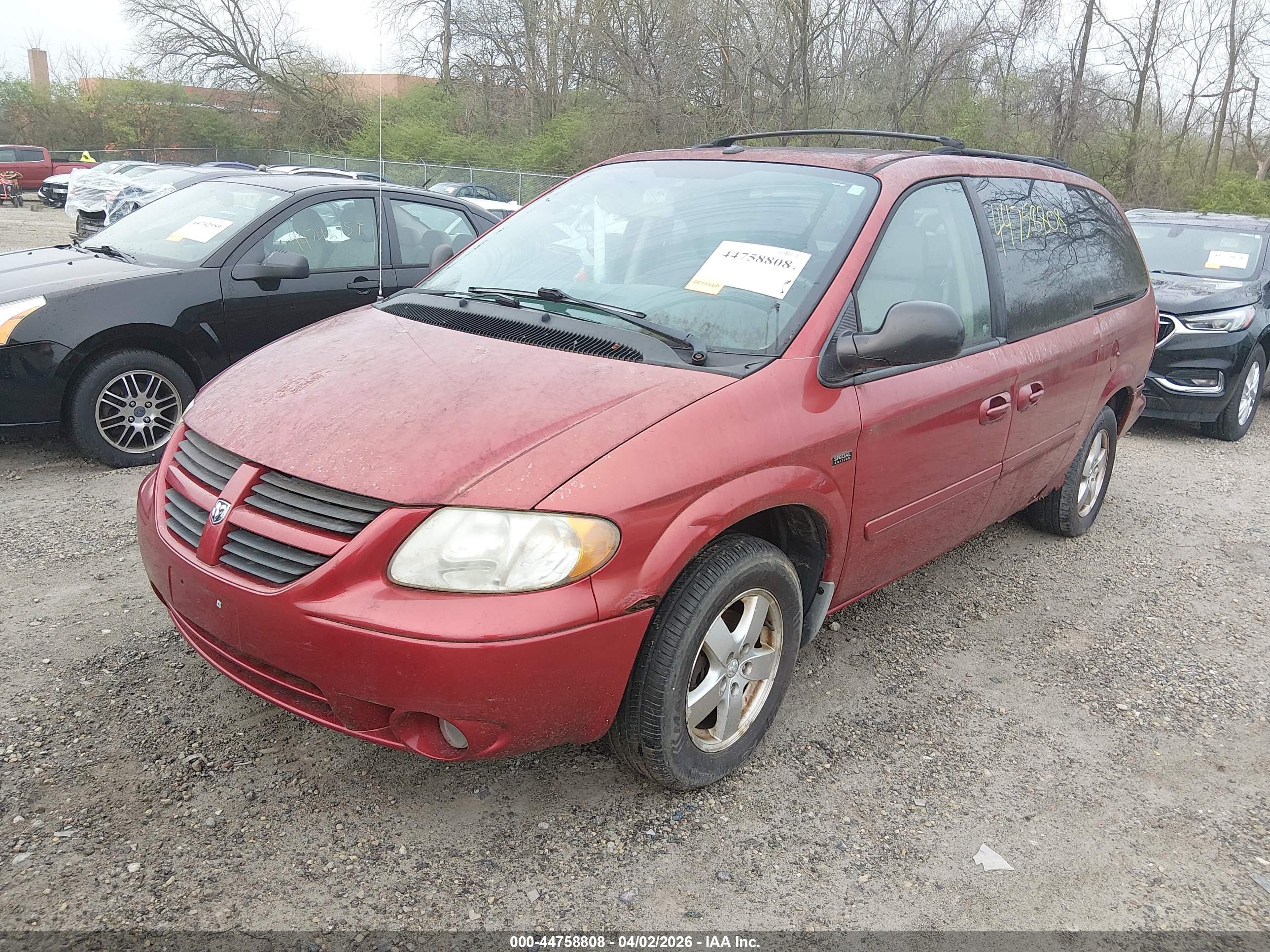 DODGE GRAND image 2