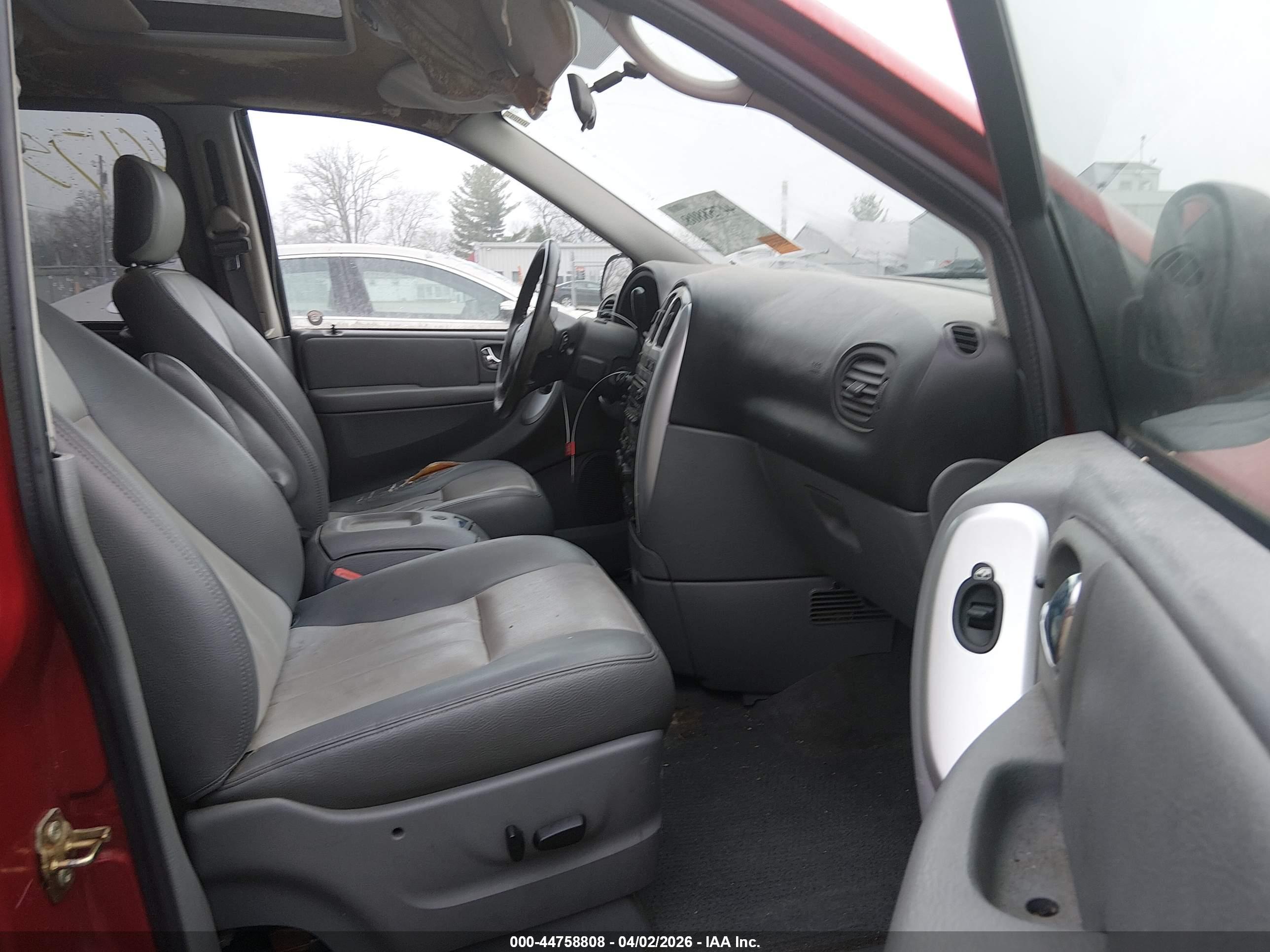 DODGE GRAND image 5