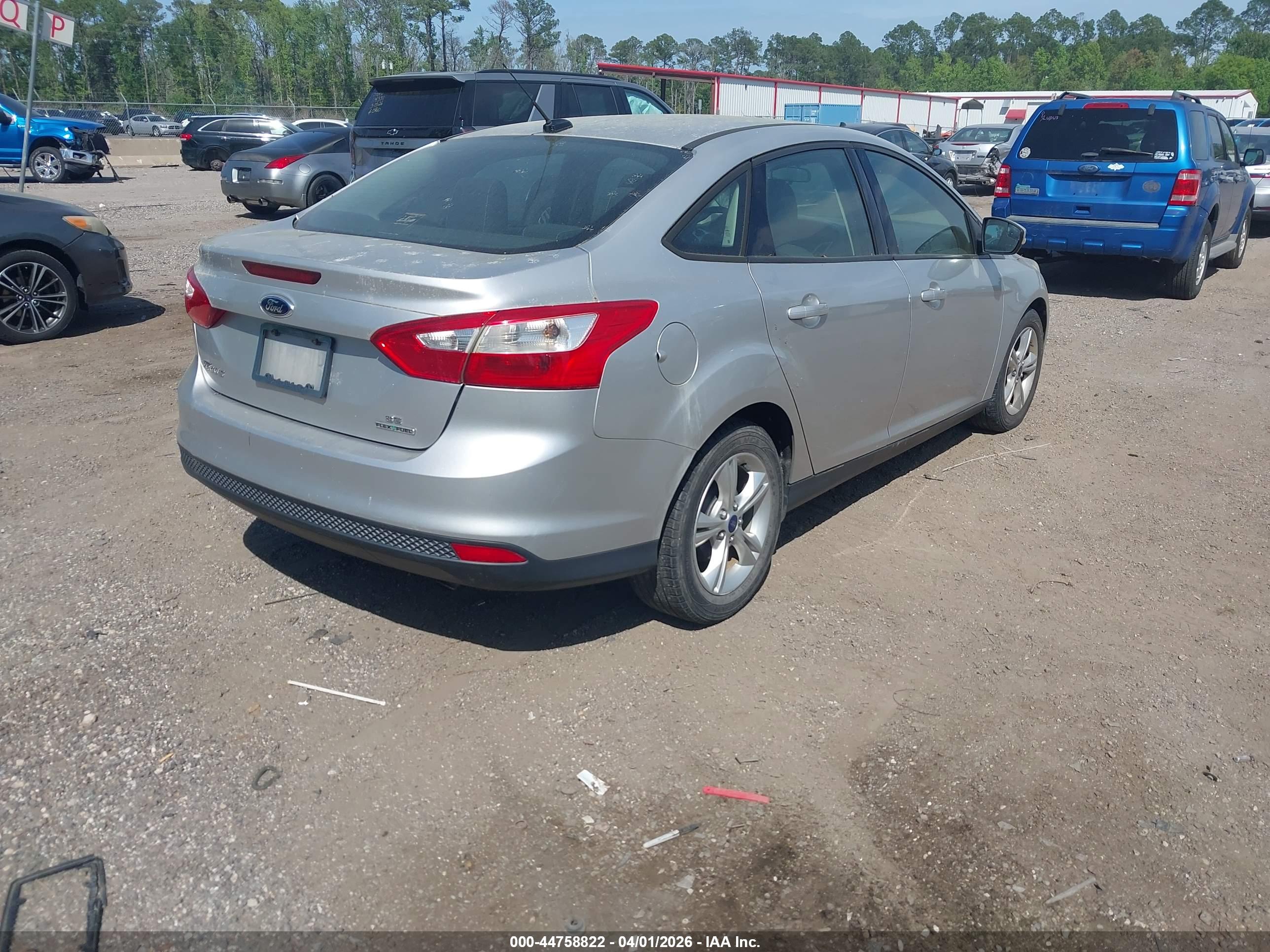 FORD FOCUS image 4