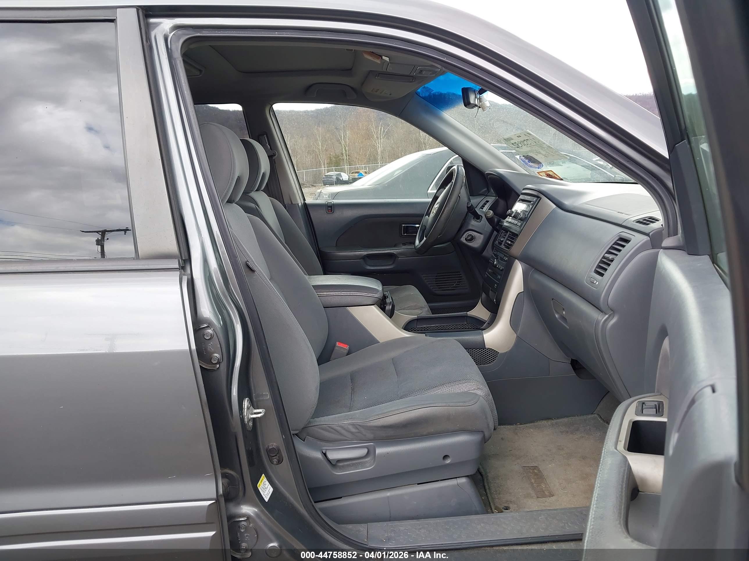 HONDA PILOT image 5