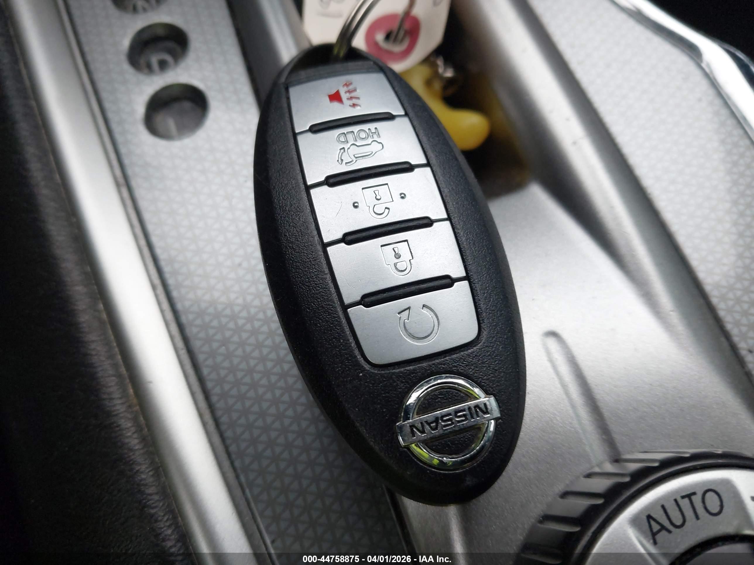 NISSAN PATHFINDER image 11