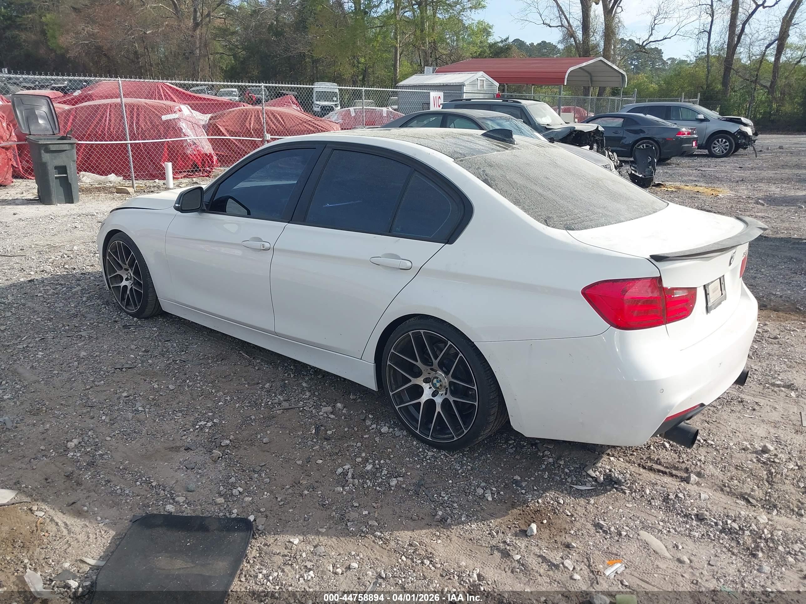 BMW 335I image 3