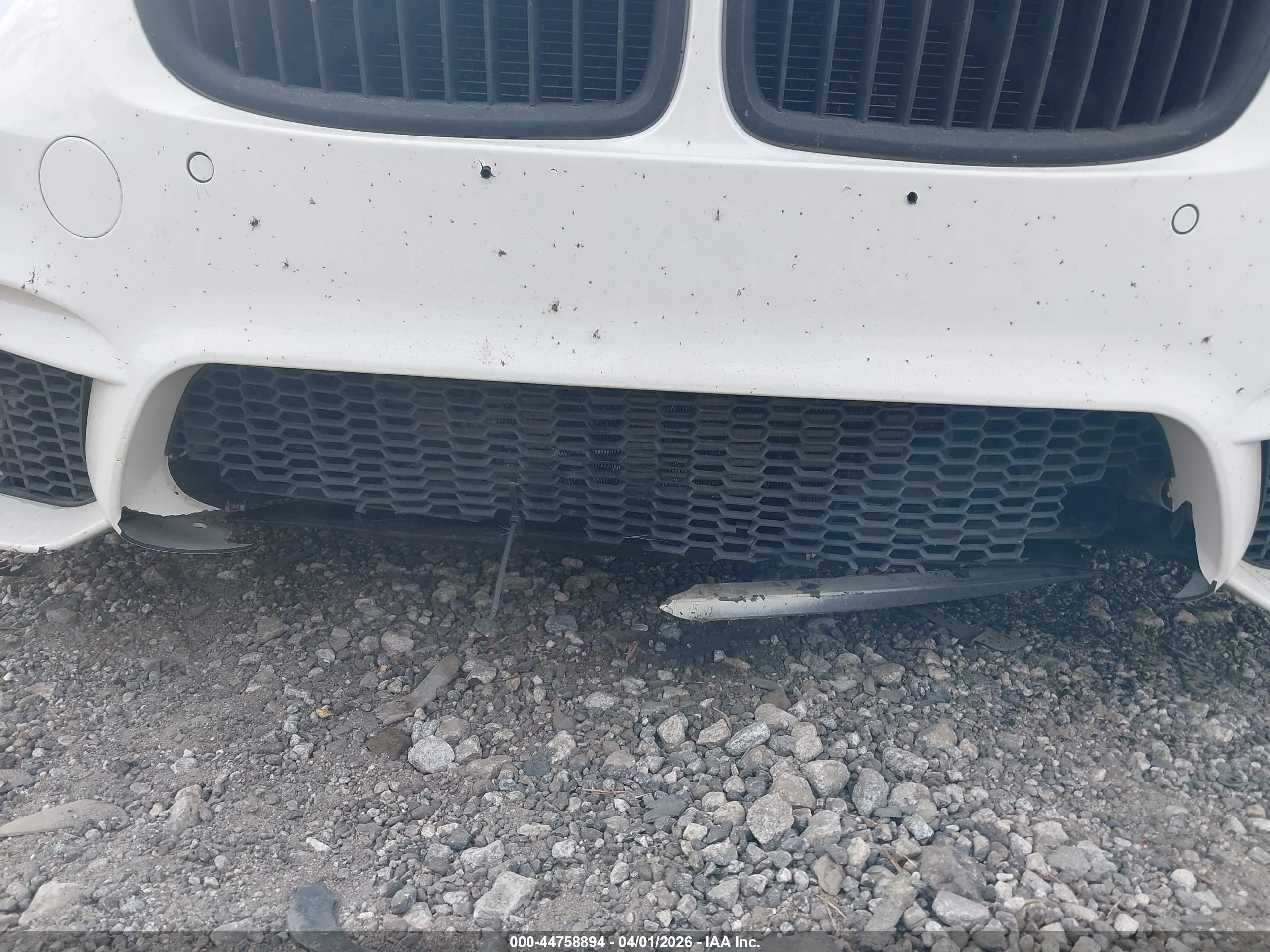 BMW 335I image 6