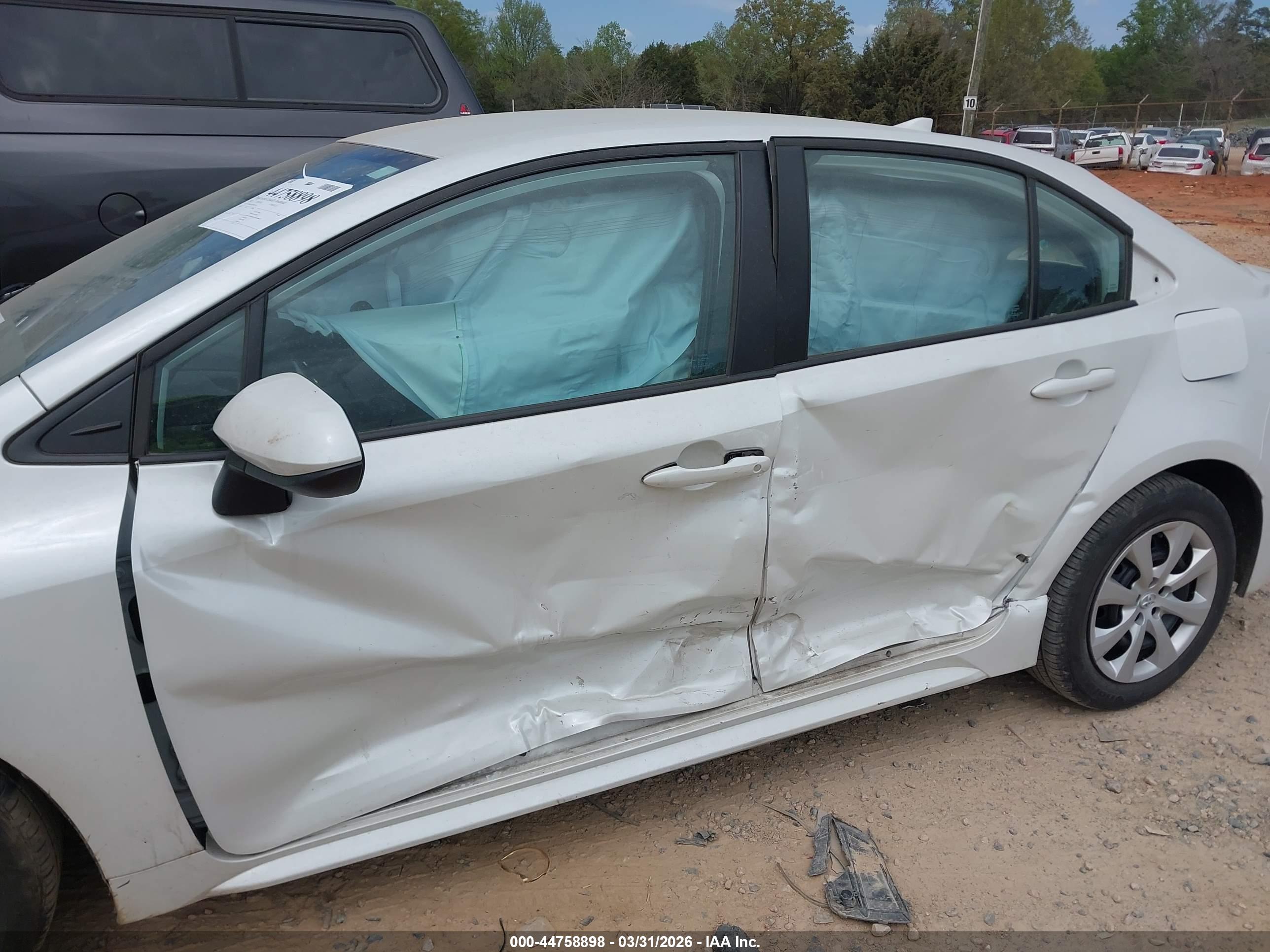 TOYOTA COROLLA image 6