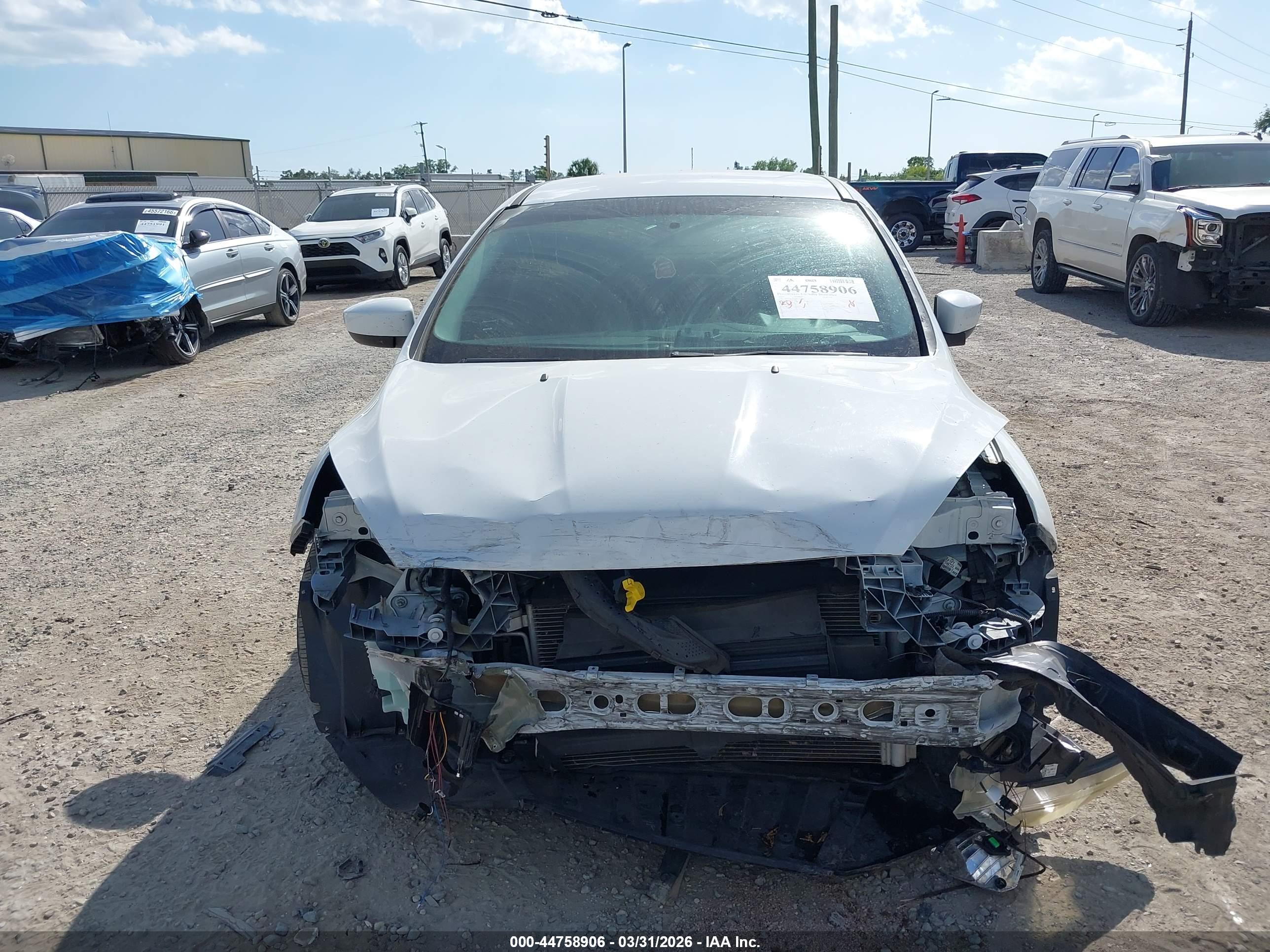 FORD FOCUS image 6