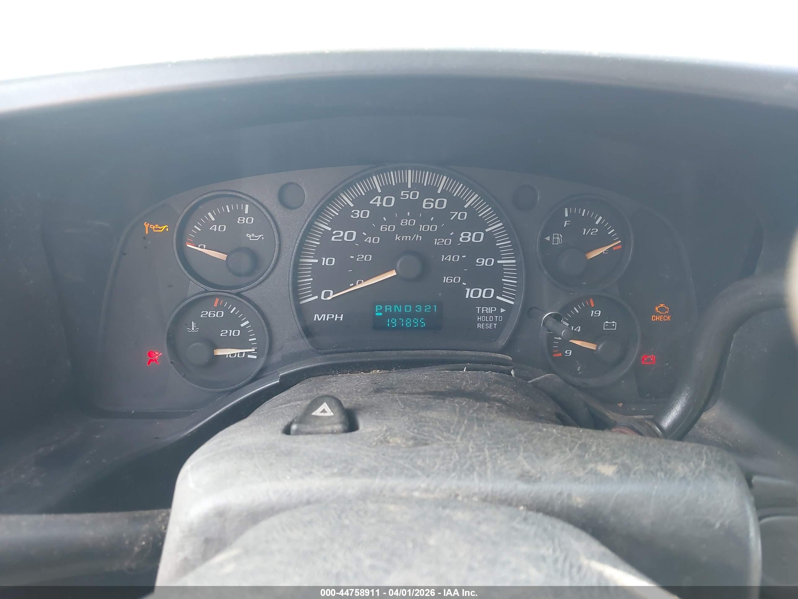 GMC SAVANA image 7