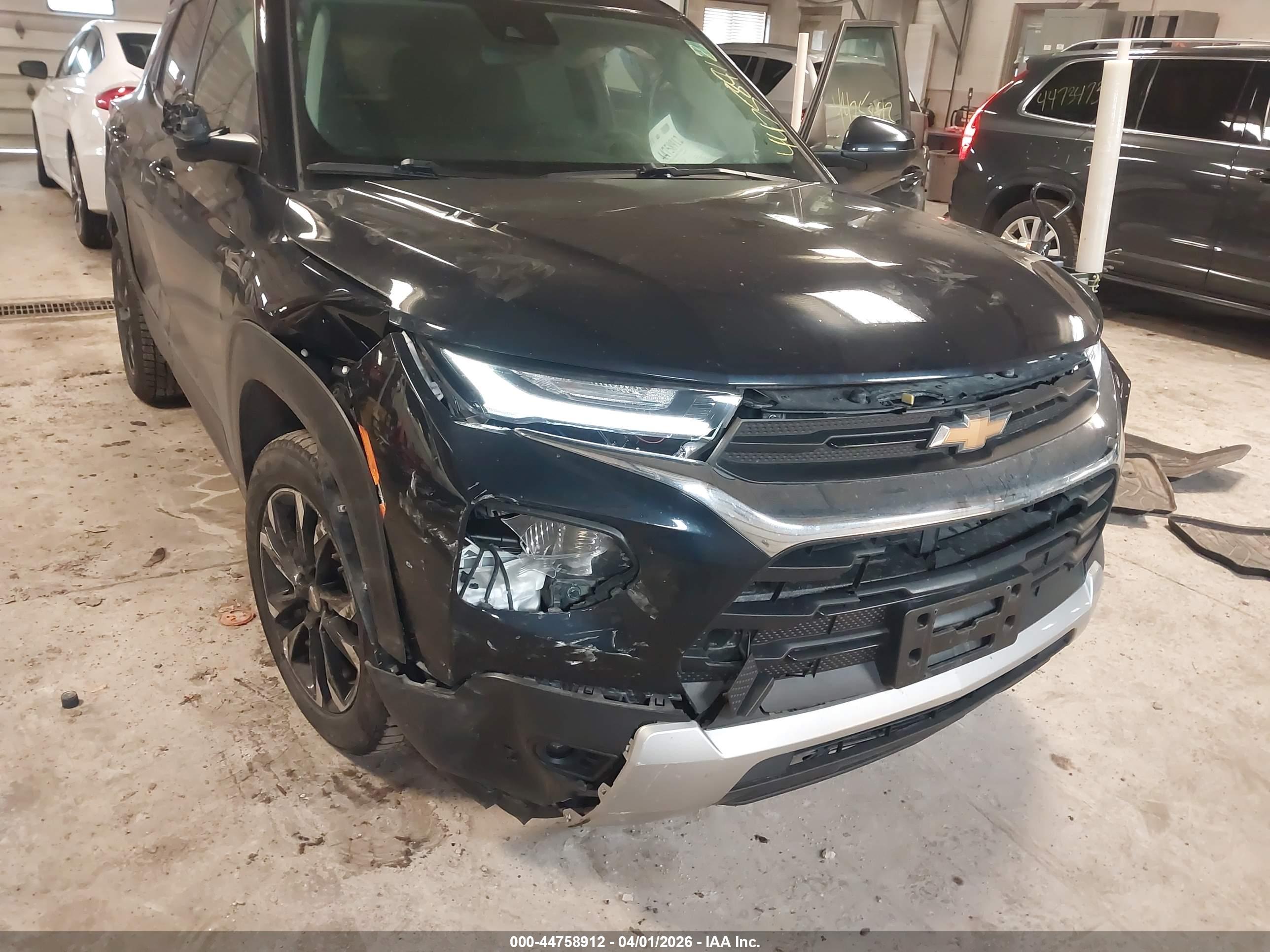 CHEVROLET TRAILBLAZER image 6