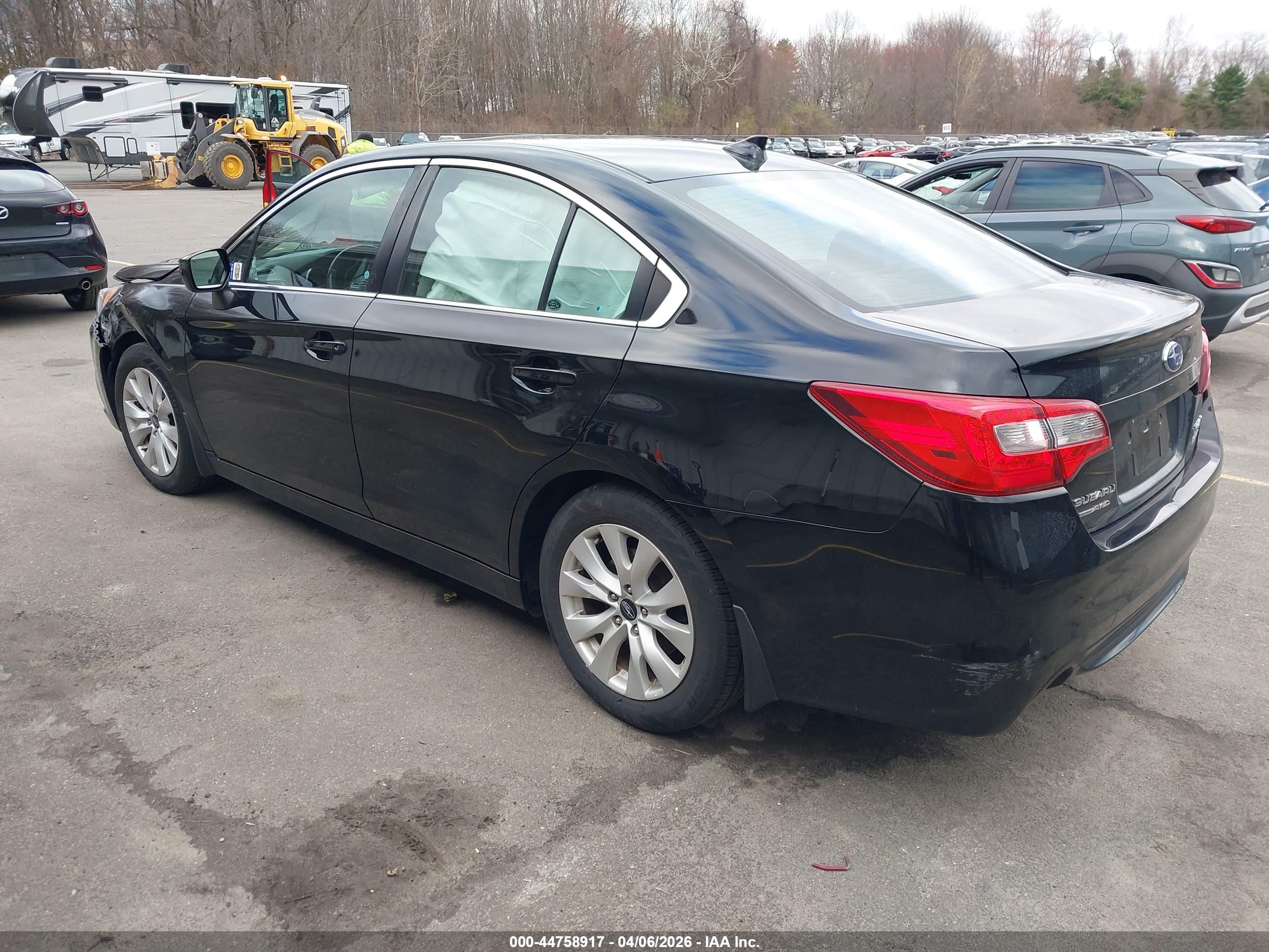 SUBARU LEGACY image 3